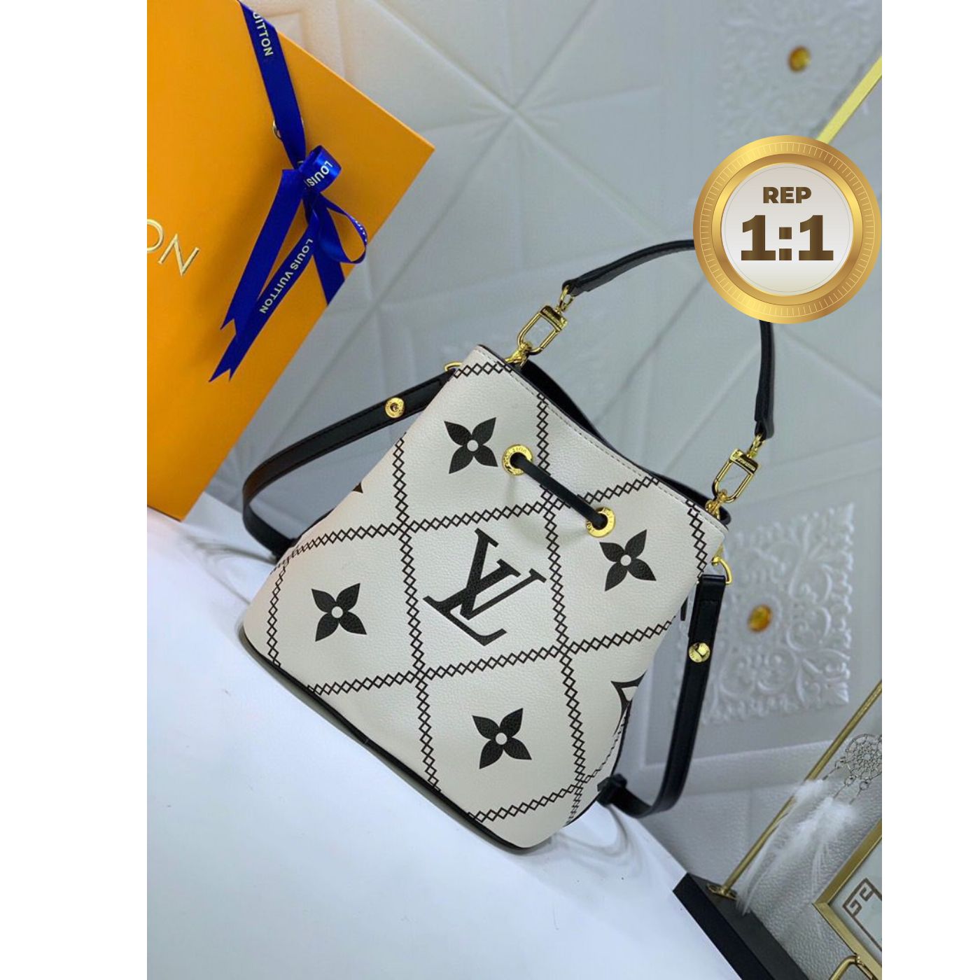 [REP 1:1] Louis Vuitton NeoNoe Monogram Empreinte Creme Beige / Black For Women 10.2in/26cm