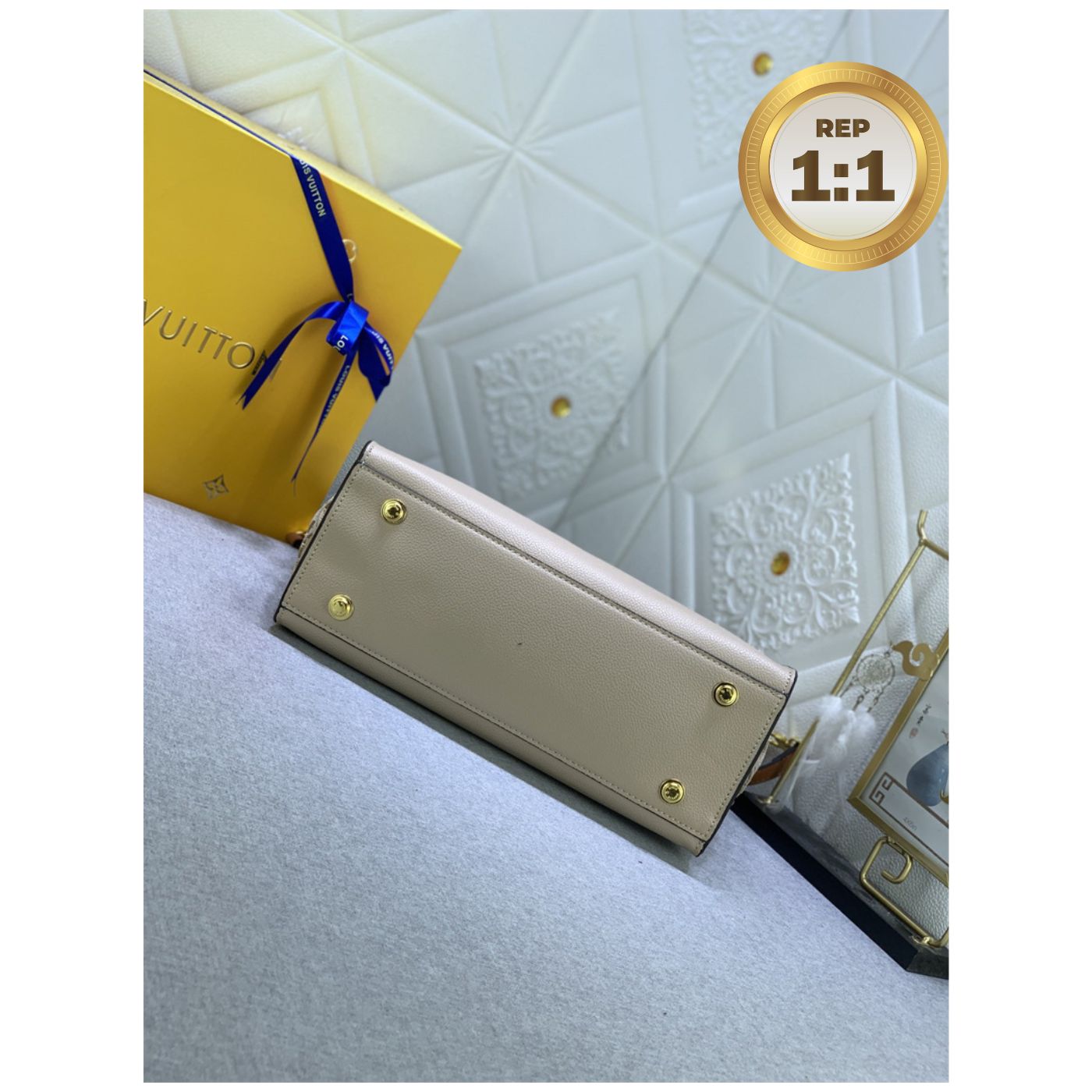 [REP 1:1] Louis Vuitton On My Side MM Tote Bag Grey For Women 12in/31cm