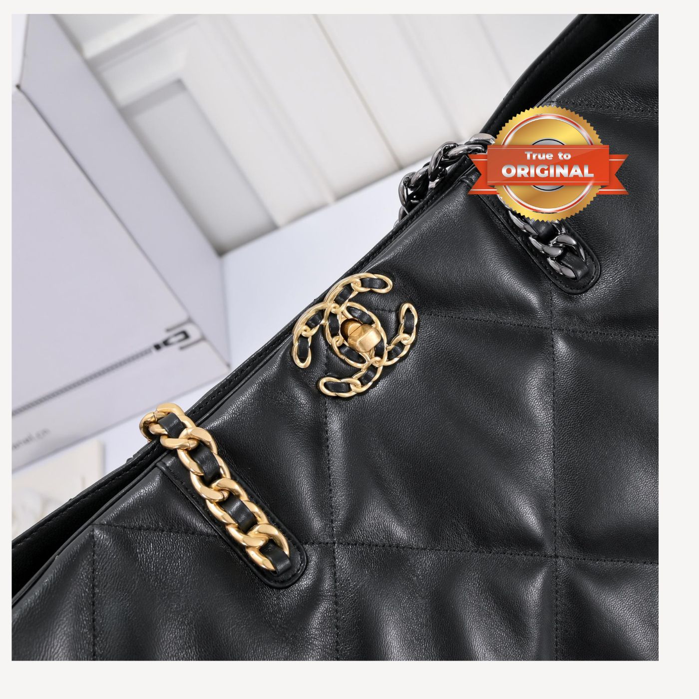 [True-to-ORIGINAL] Chanel Shopping Chanel Bag 19 Black For Women 16in/41cm