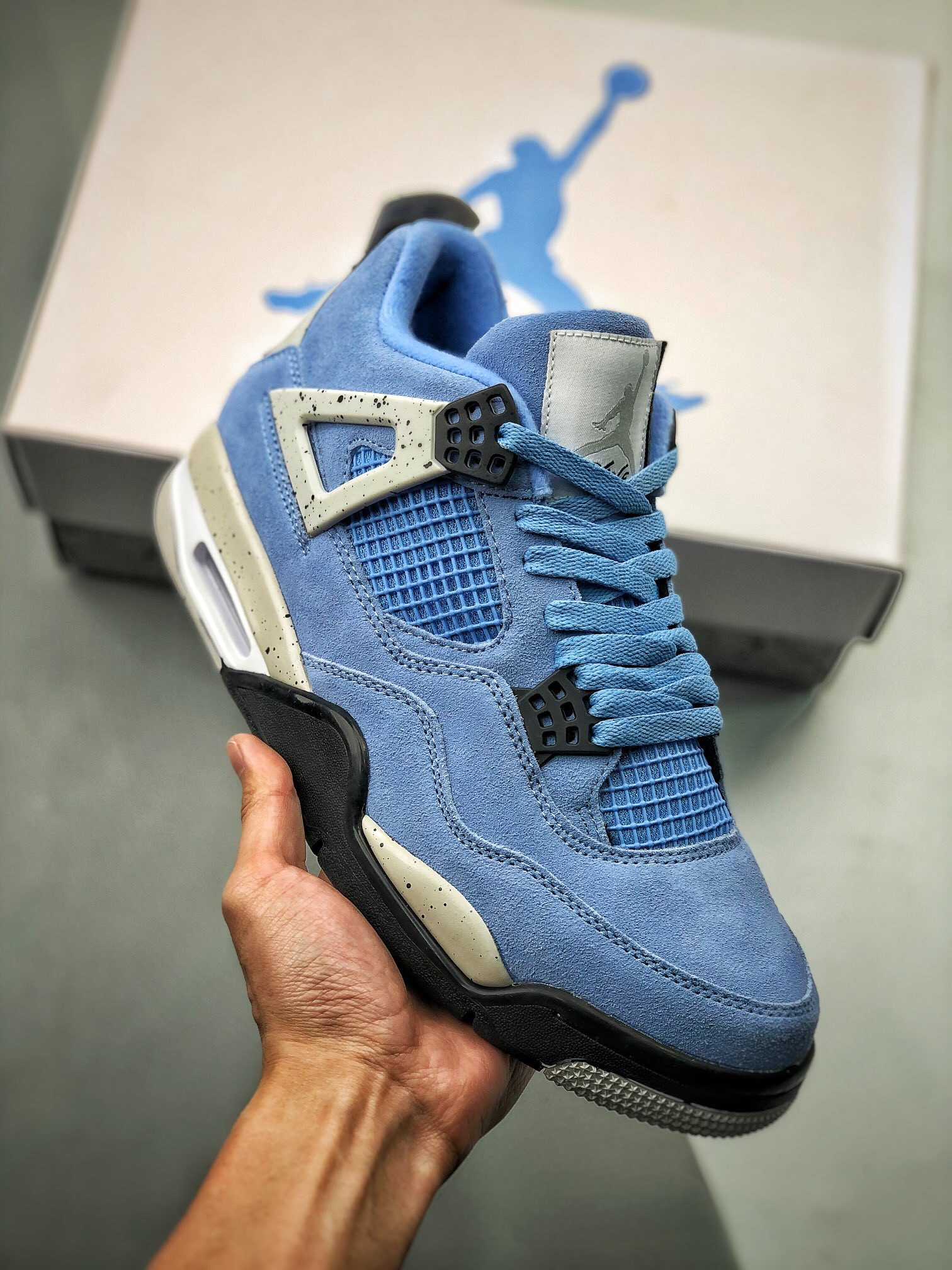 2021 Air Jordan 4 Retro “University Blue” For Sale