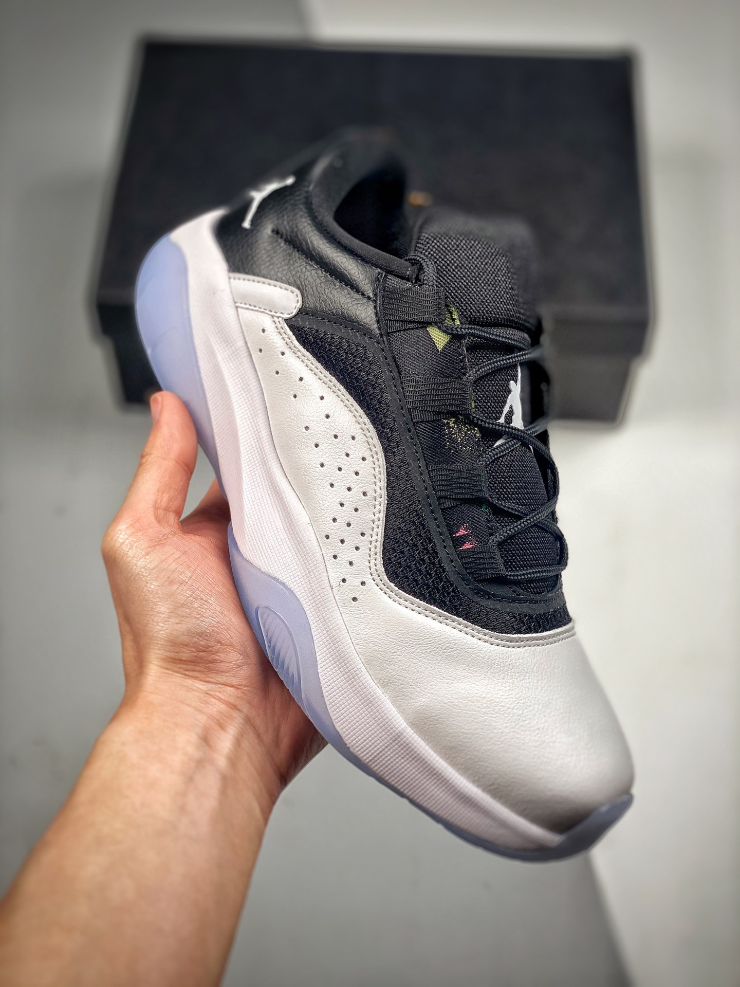Air Jordan 11 CMFT Low White/Black-Ghost Green-Metallic Silver For Sale