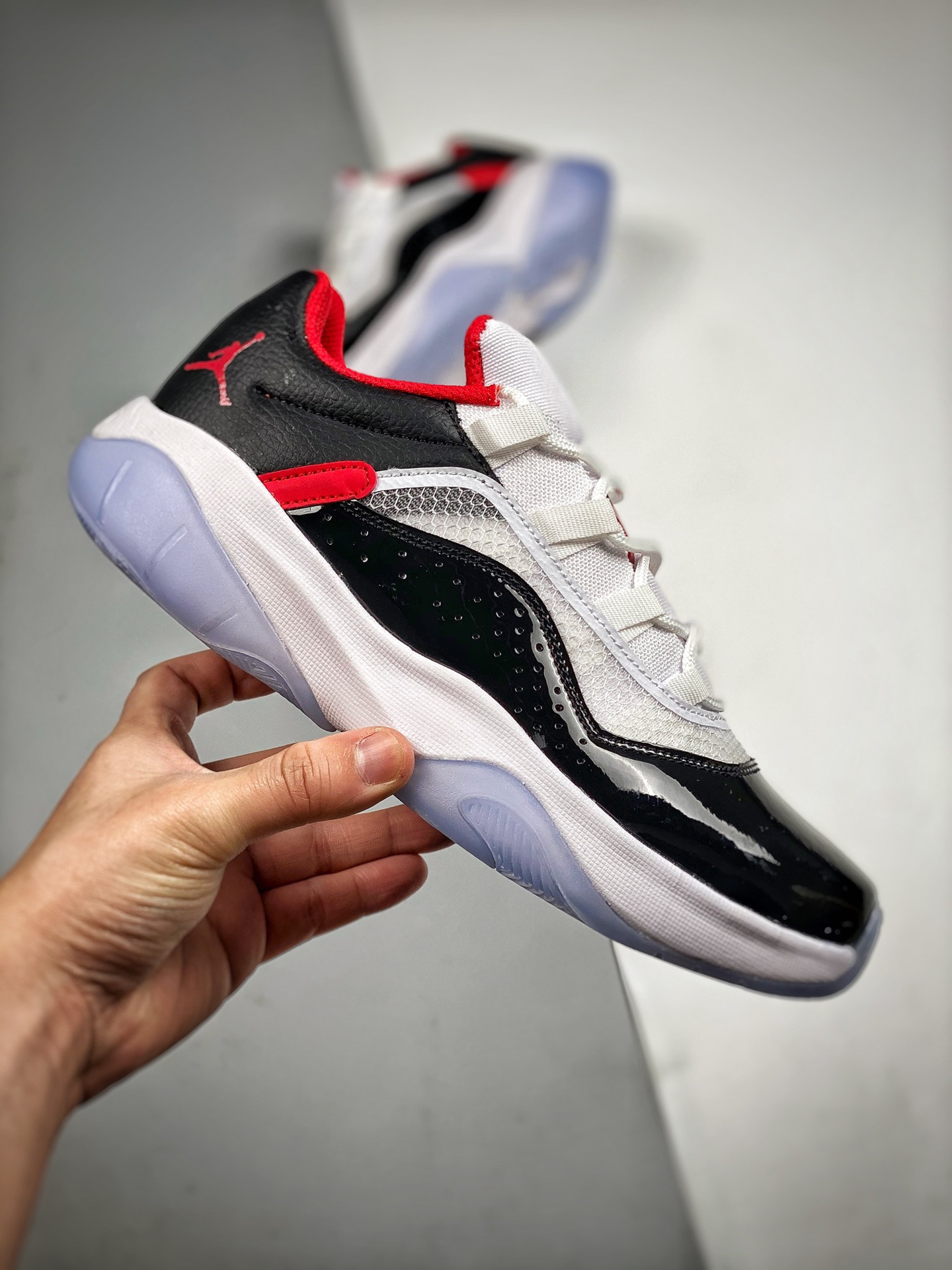 Air Jordan 11 CMFT Low “White/University Red/Black” For Sale