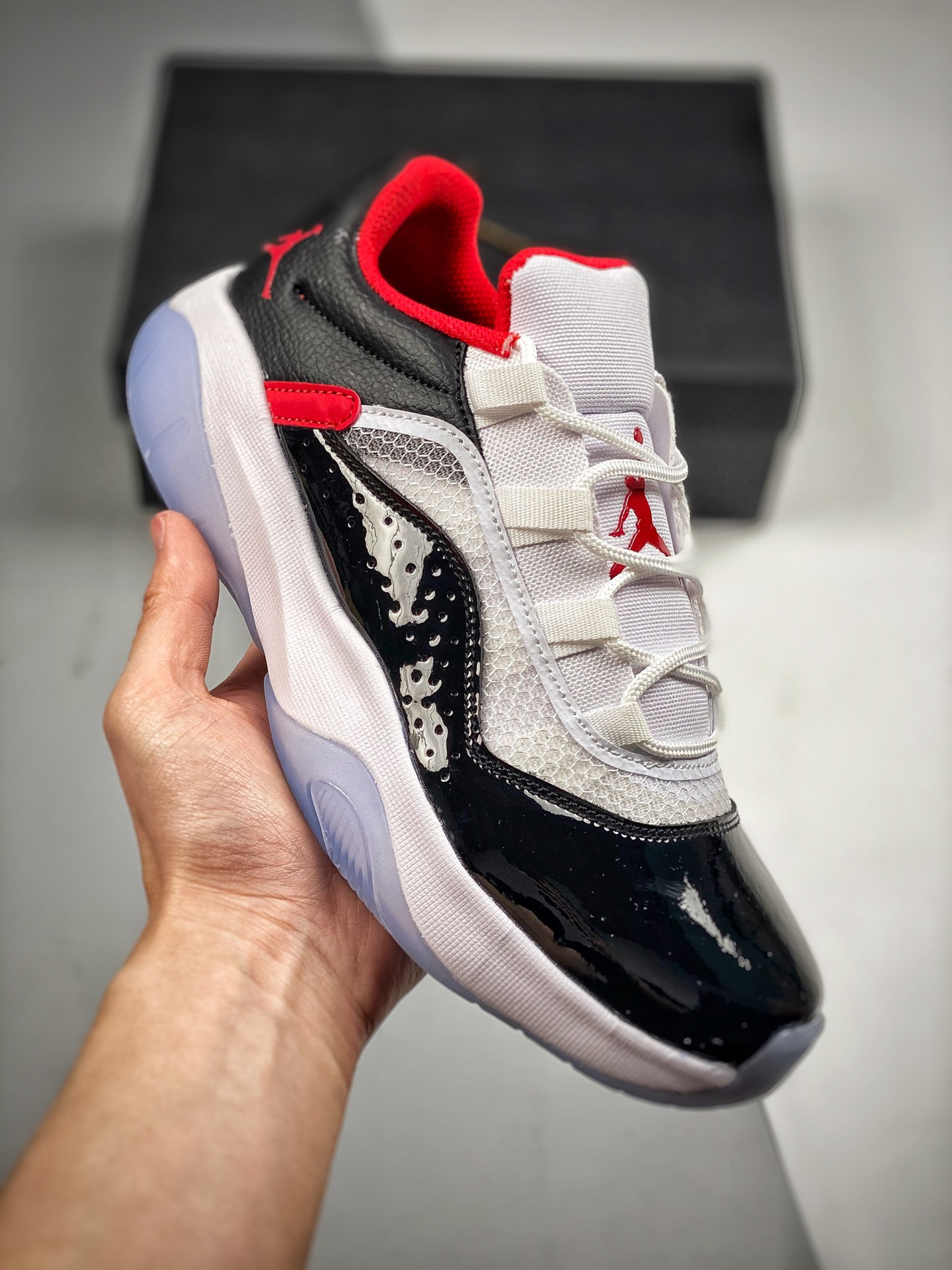 Air Jordan 11 CMFT Low “White/University Red/Black” For Sale