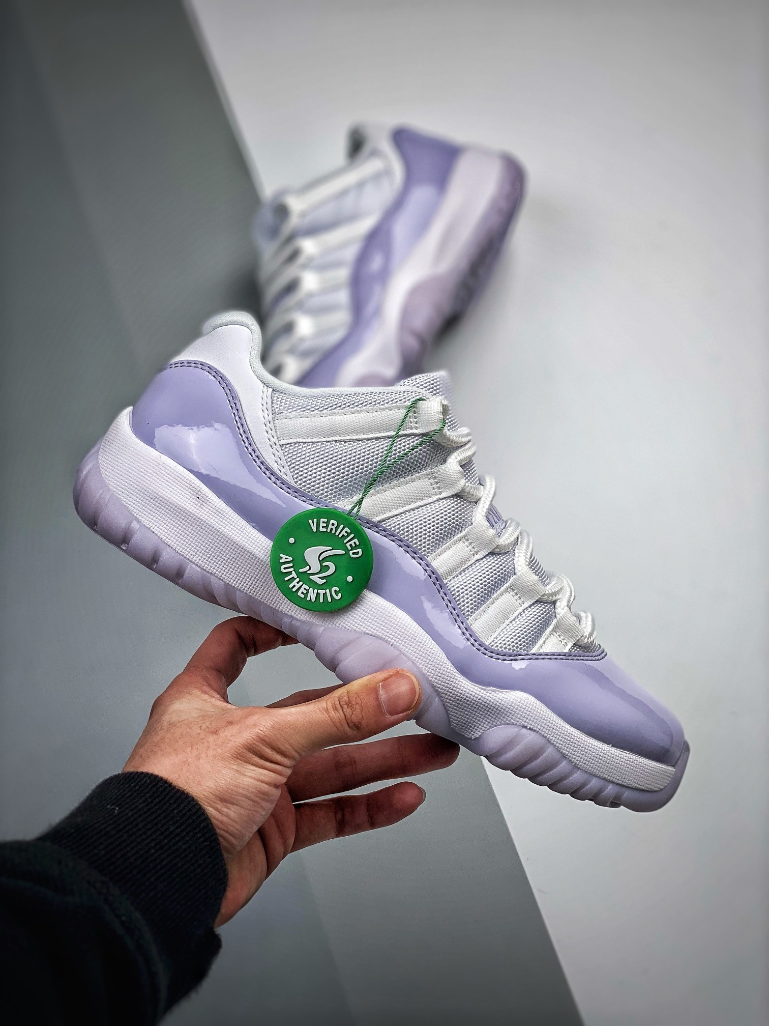 Air Jordan 11 Low White/Pure Violet For Sale