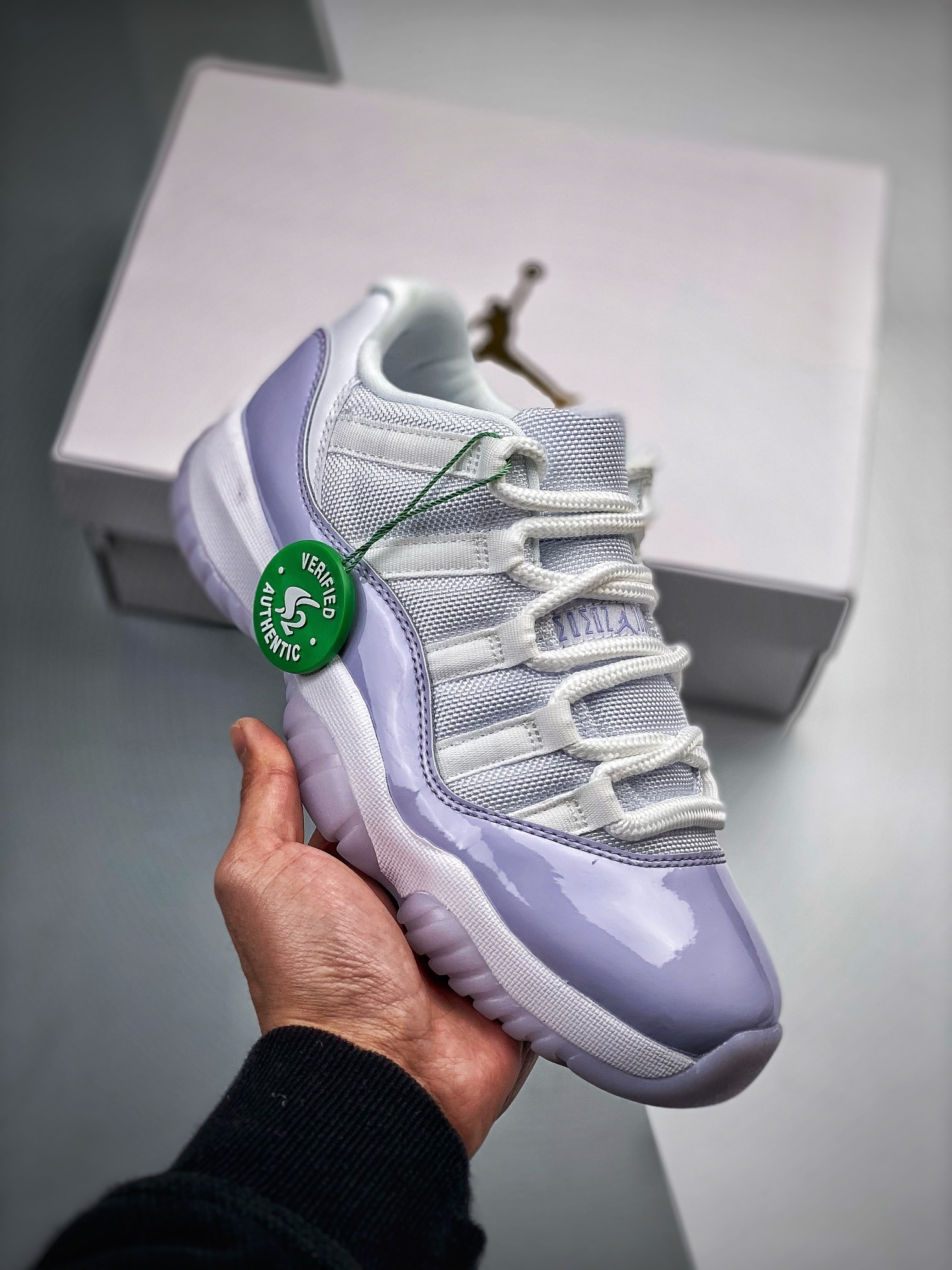 Air Jordan 11 Low White/Pure Violet For Sale