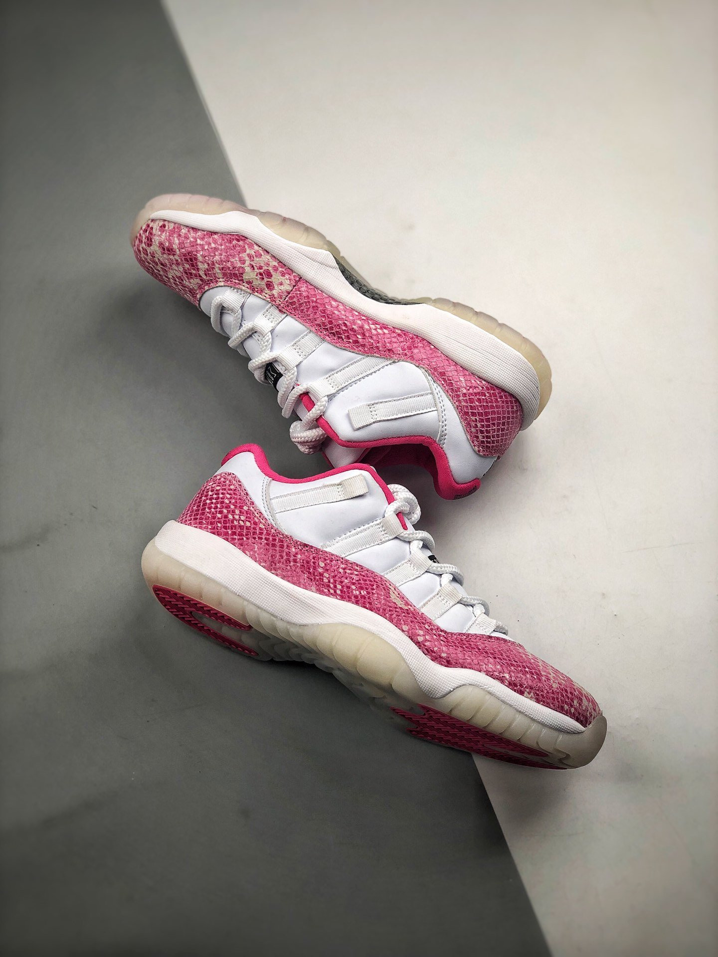 Air Jordan 11 Low WMNS “Pink Snakeskin” White/Watermelon-Black