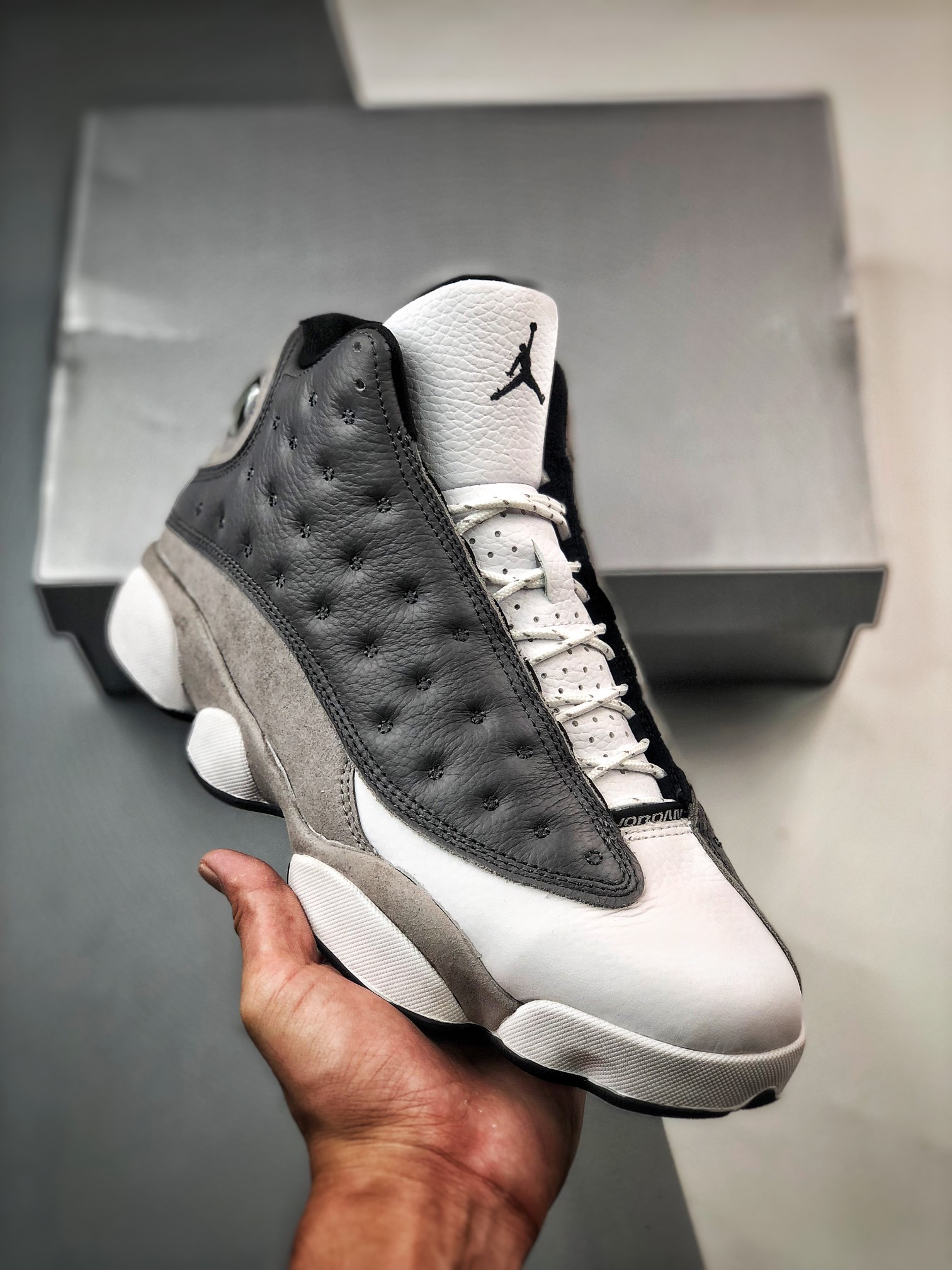 Air Jordan 13 “Atmosphere Grey” On Sale