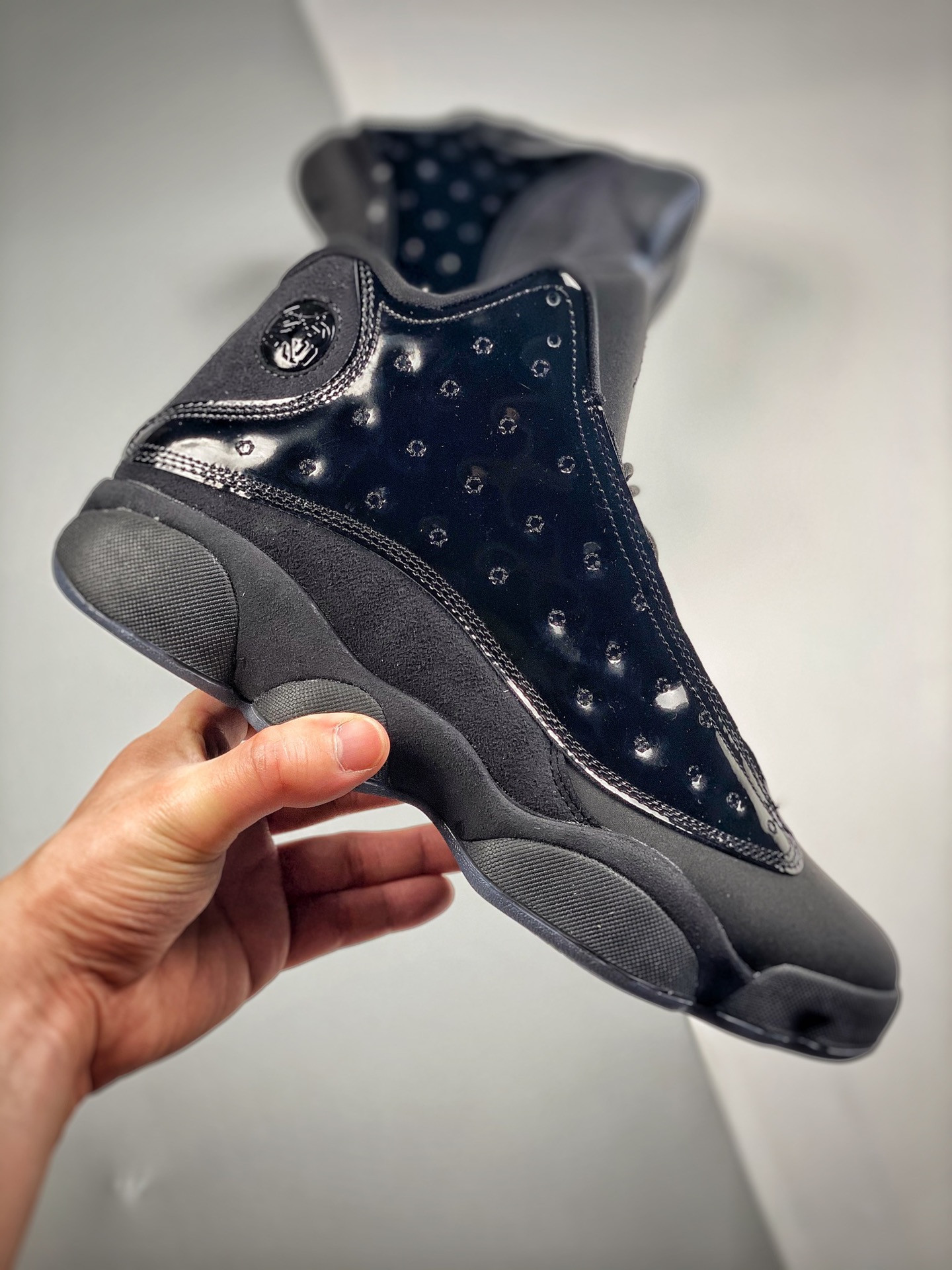 Air Jordan 13 “Cap and Gown” Black On Sale