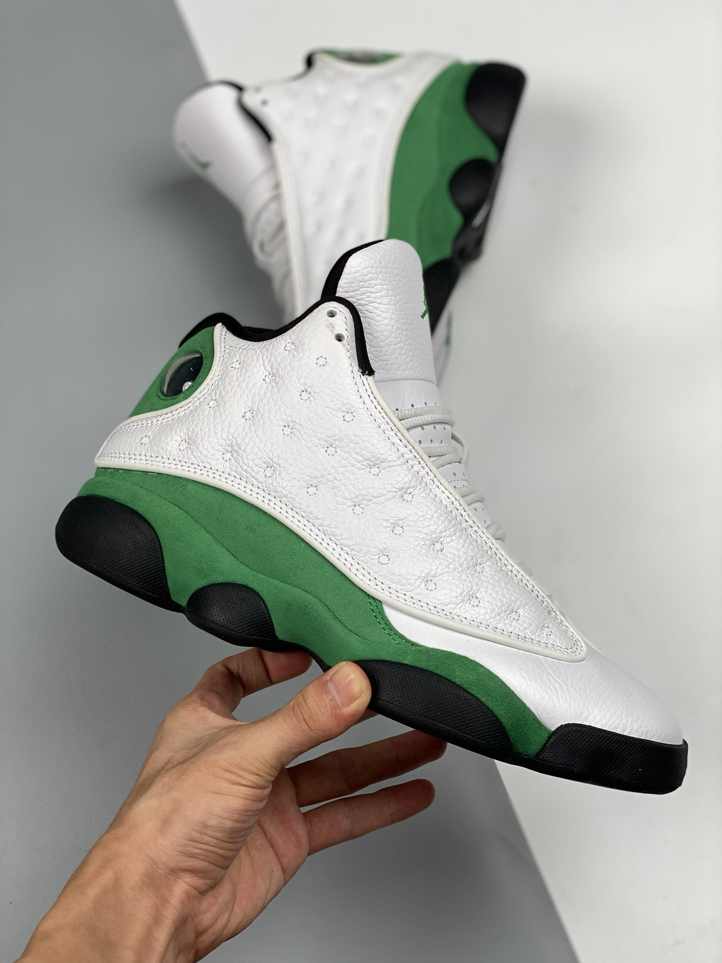 Air Jordan 13 “Lucky Green” On Sale