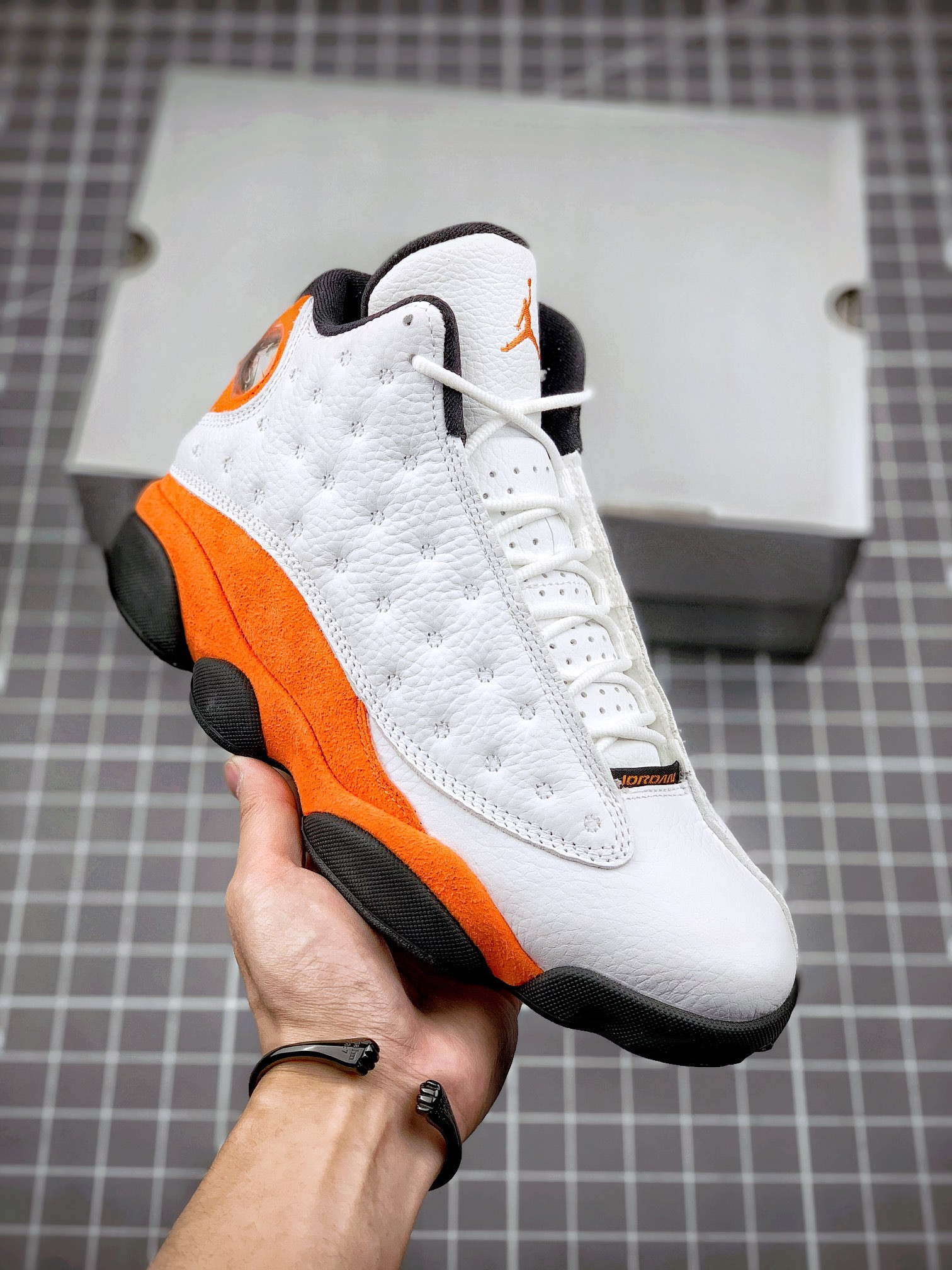 Air Jordan 13 “Starfish” On Sale