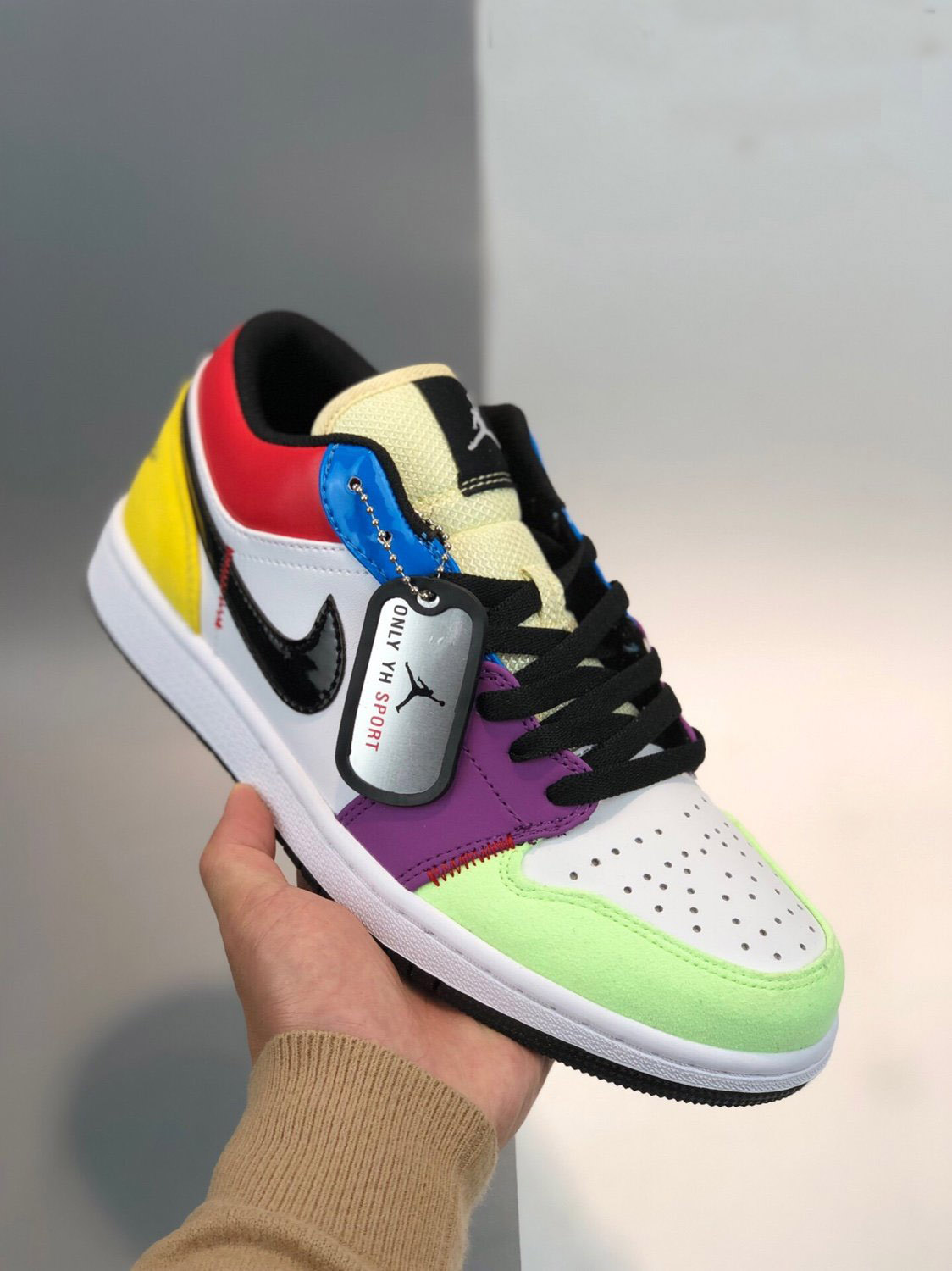 Air Jordan 1 Low “Multicolor Lightbulb” For Sale