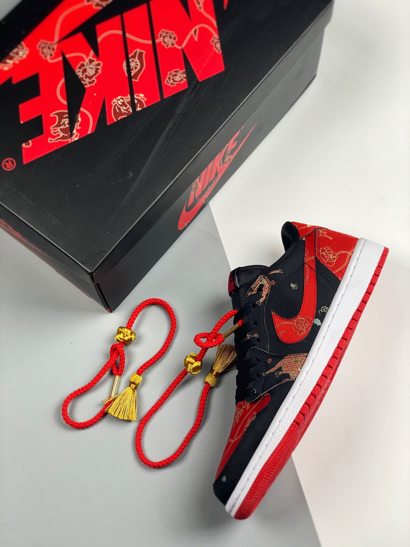 Air Jordan 1 Low OG “CNY” Black/University Red-Metallic Gold-White For Sale