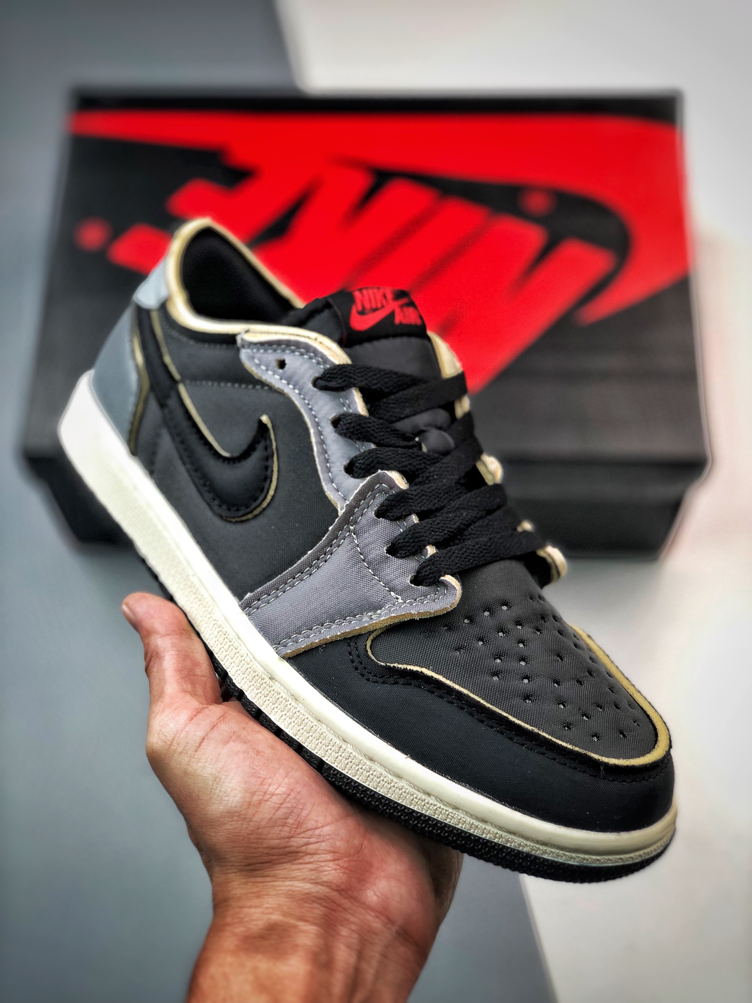 Air Jordan 1 Low OG EX Black/Smoke Grey For Sale