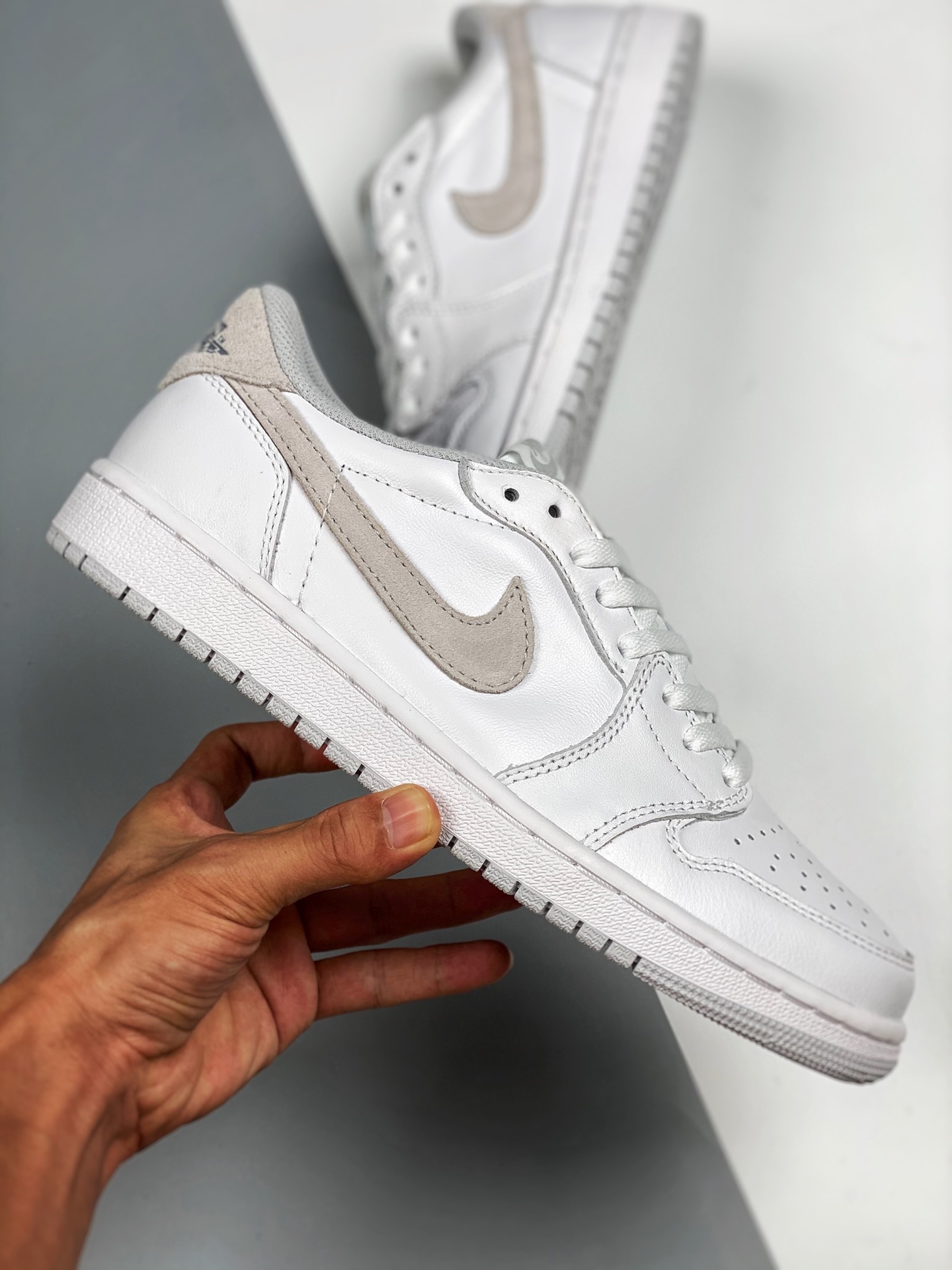 Air Jordan 1 Low OG White/Neutral Grey For Sale