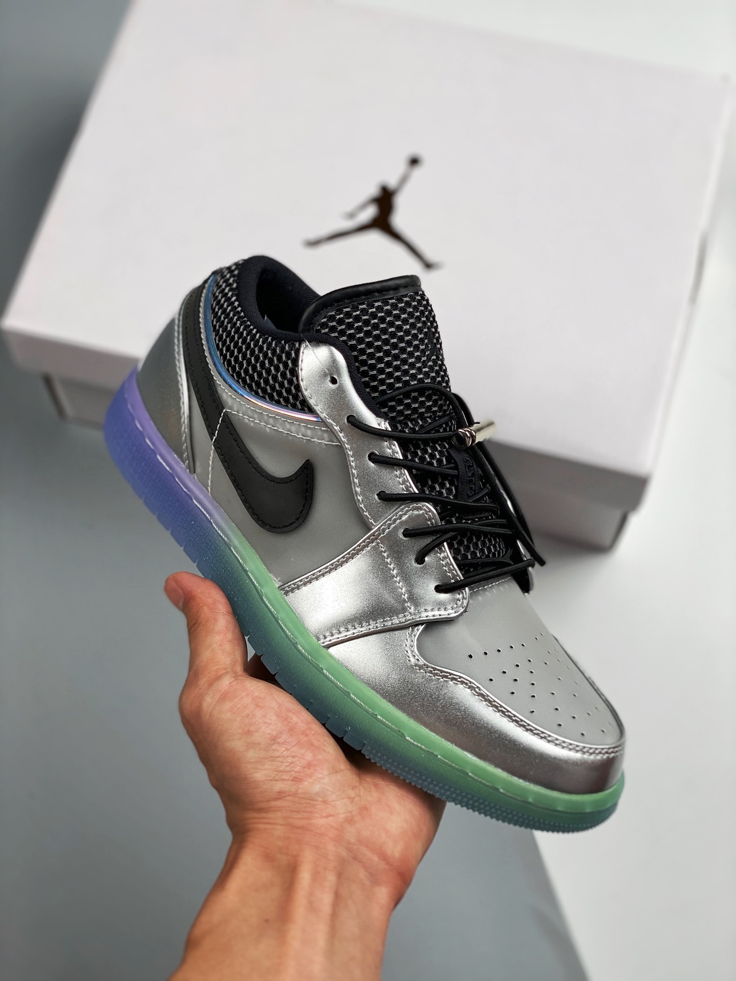 Air Jordan 1 Low SE Toggle Silver For Sale