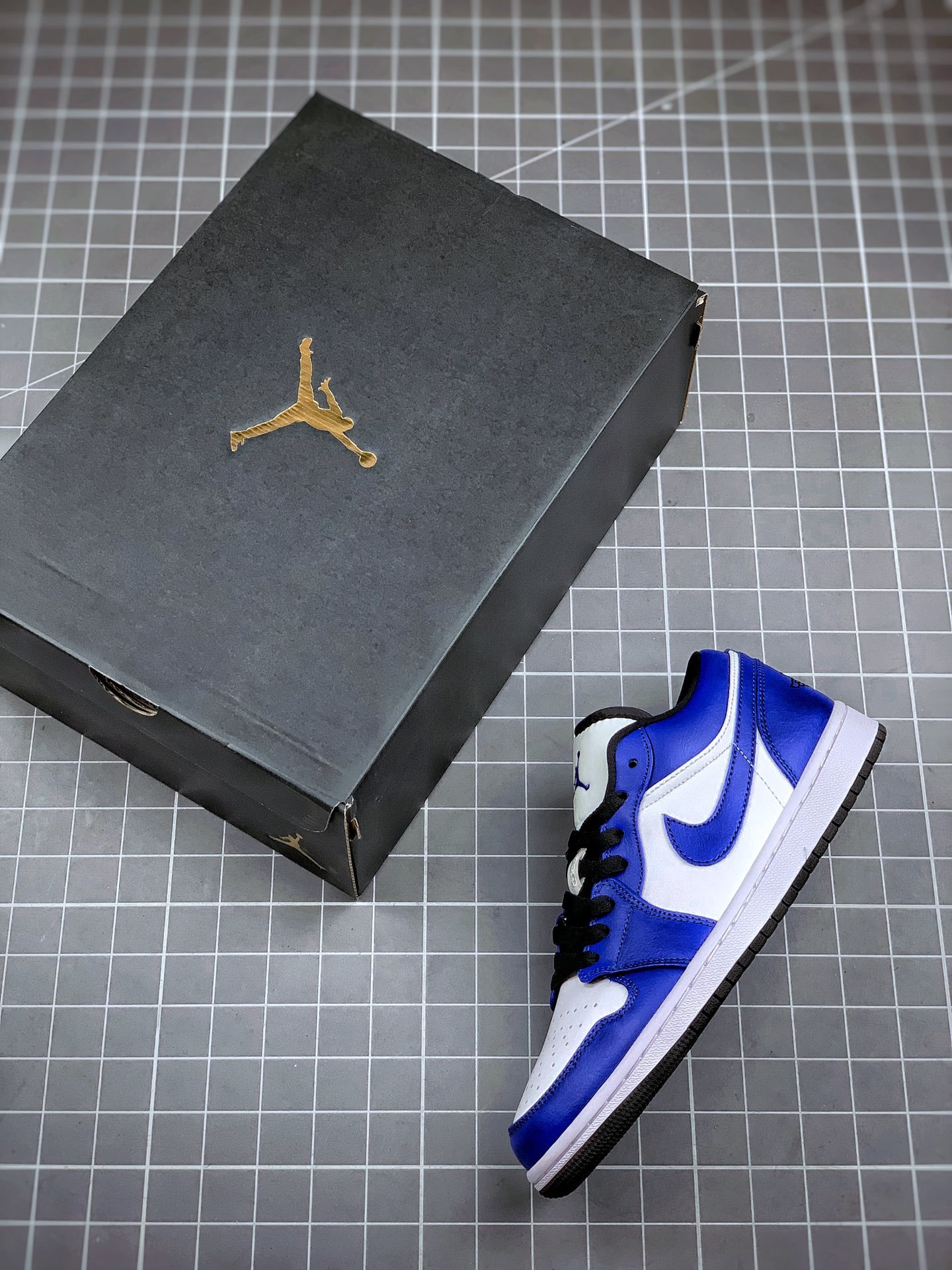 Air Jordan 1 Low White/Game Royal-Black For Sale