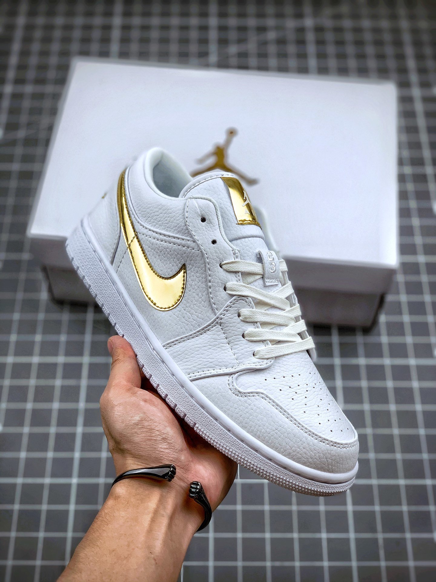 Air Jordan 1 Low White/Metallic Gold For Sale