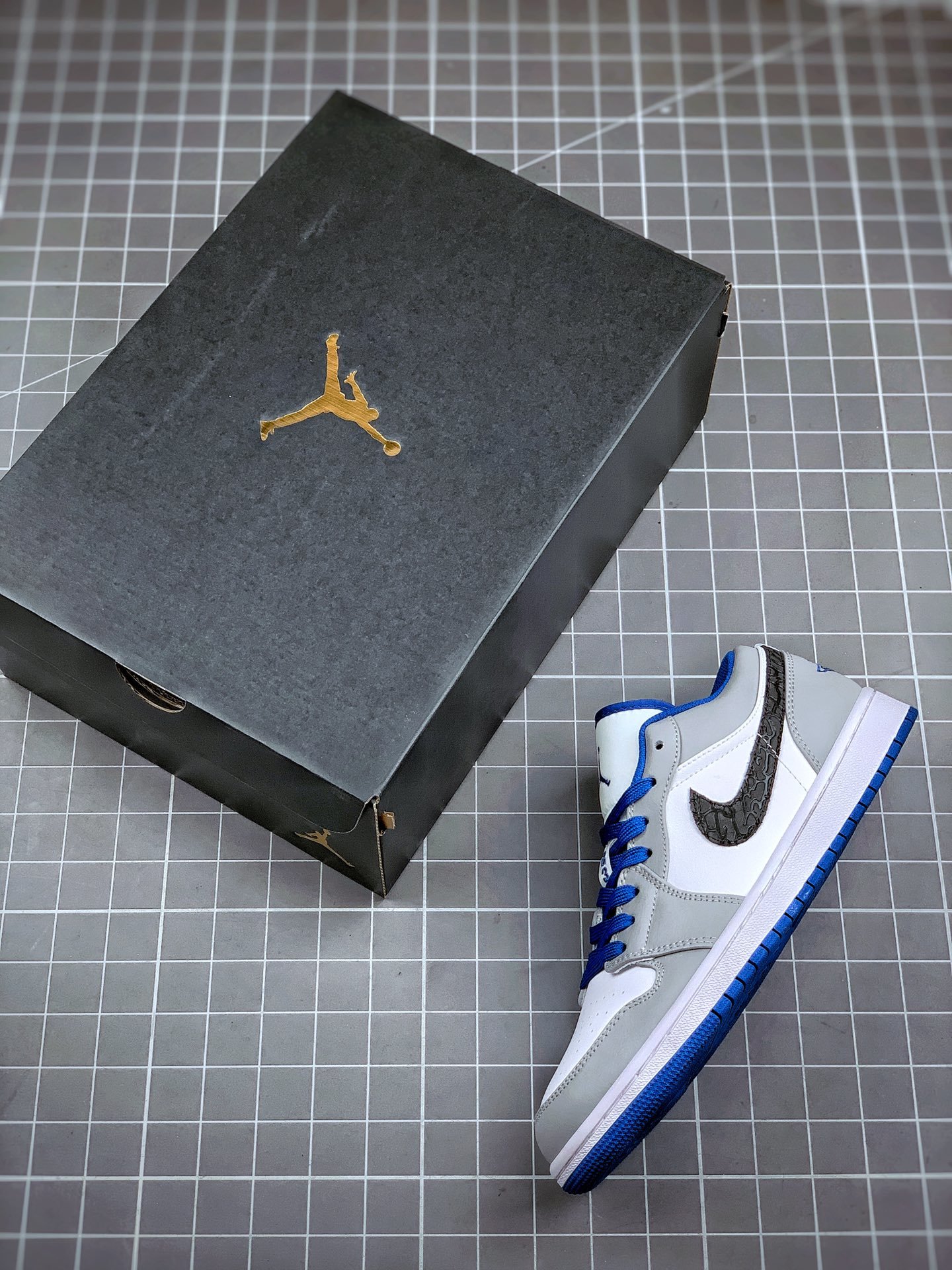 Air Jordan 1 Low White/True Blue-Cement Grey-Black For Sale