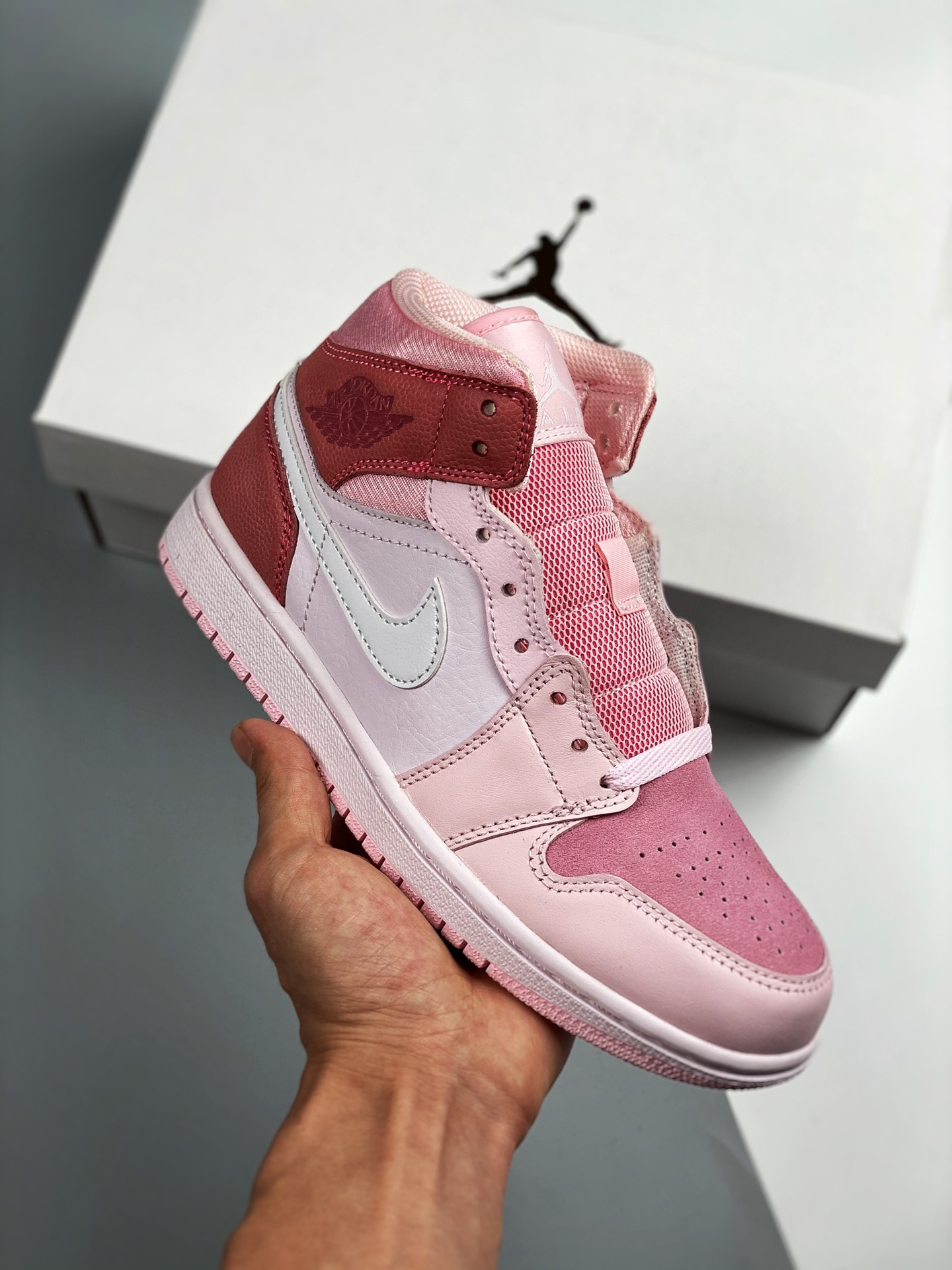 Air Jordan 1 Low WMNS Digital Pink/White-Pink Foam-Sail For Sale