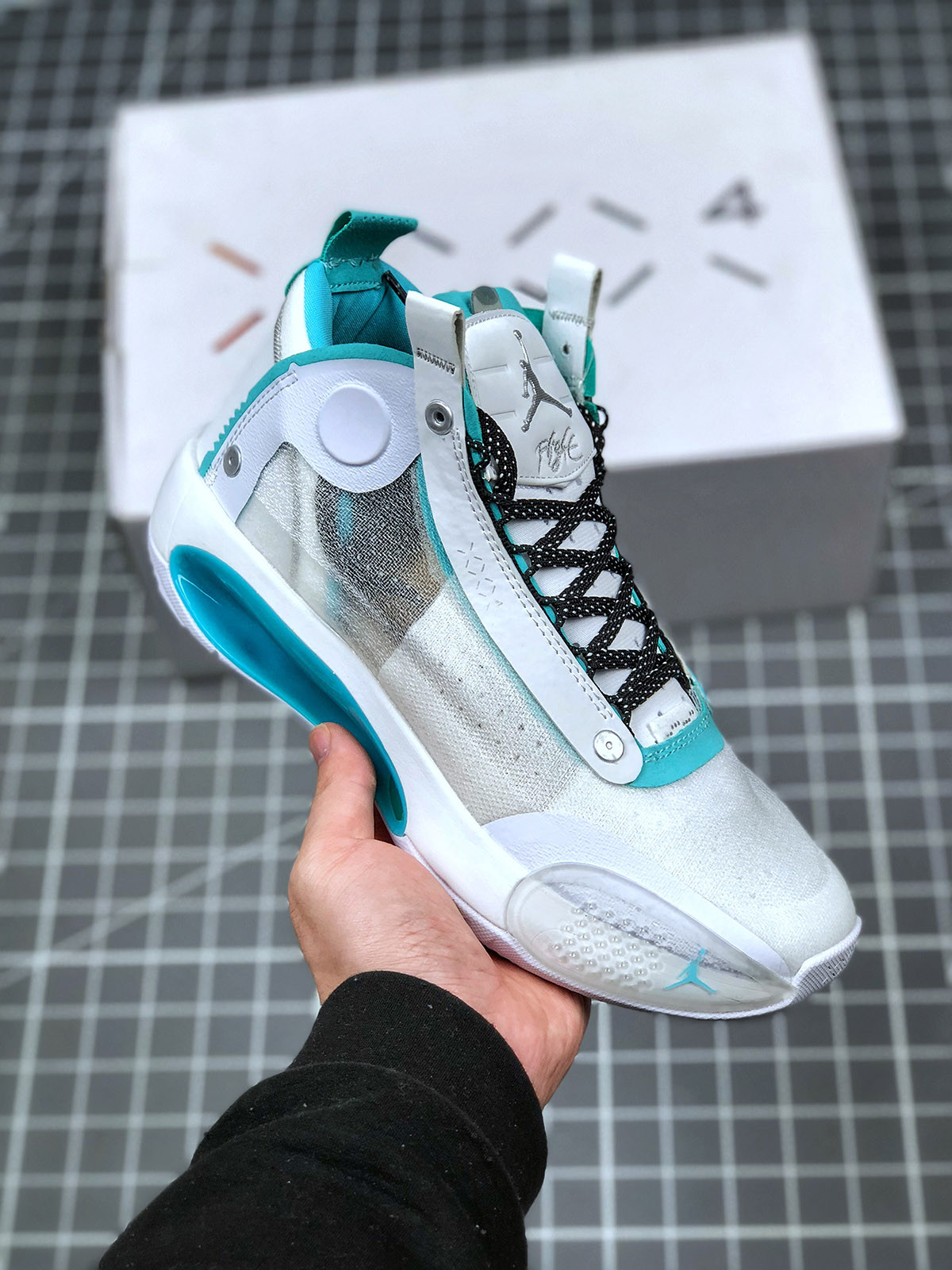 Air Jordan 34 “Snow Leopard” White/Aurora-Metallic Silver On Sale