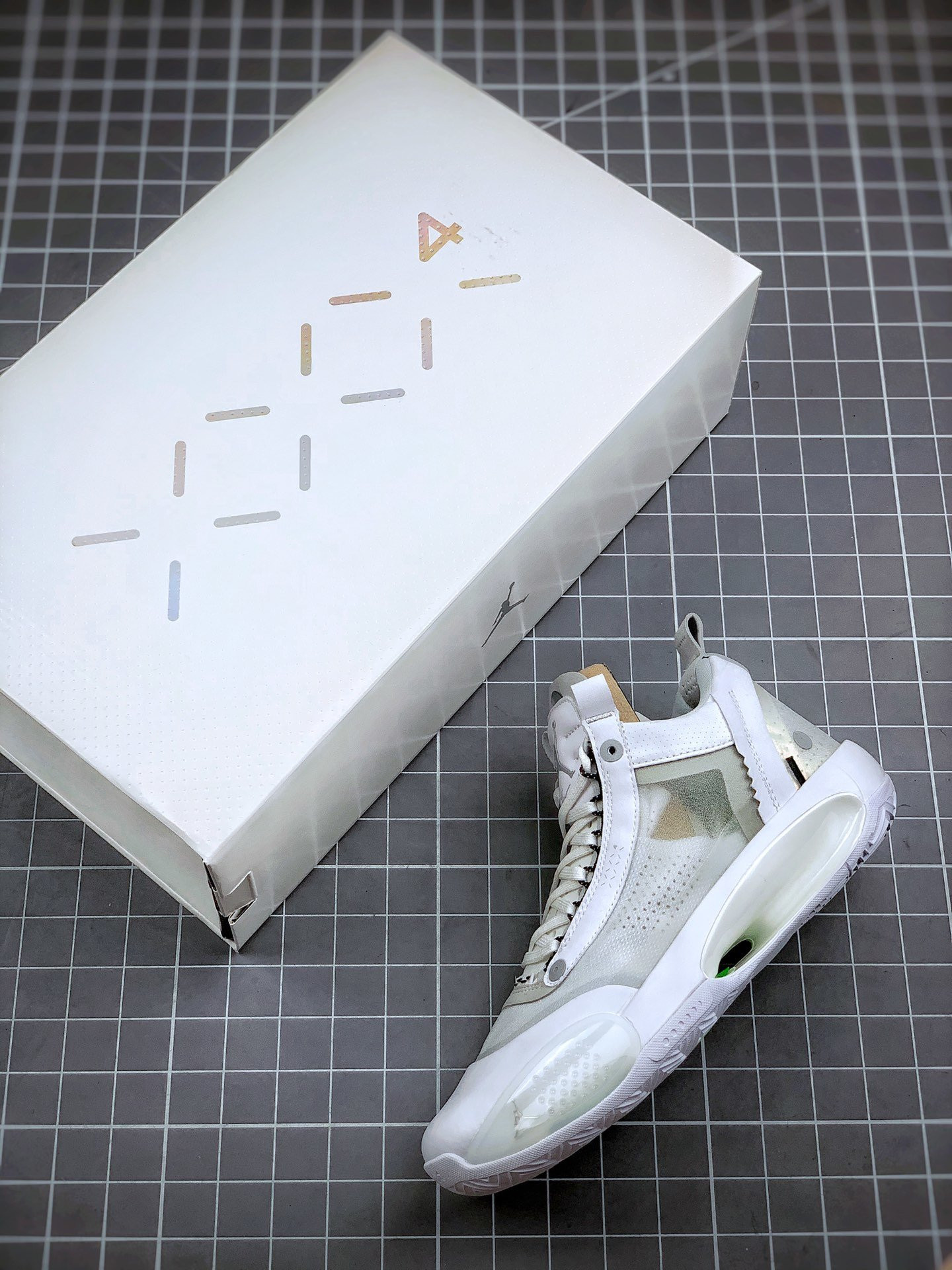 Air Jordan 34 Low “Crispy” White/Metallic Silver-Pure Platinum On Sale