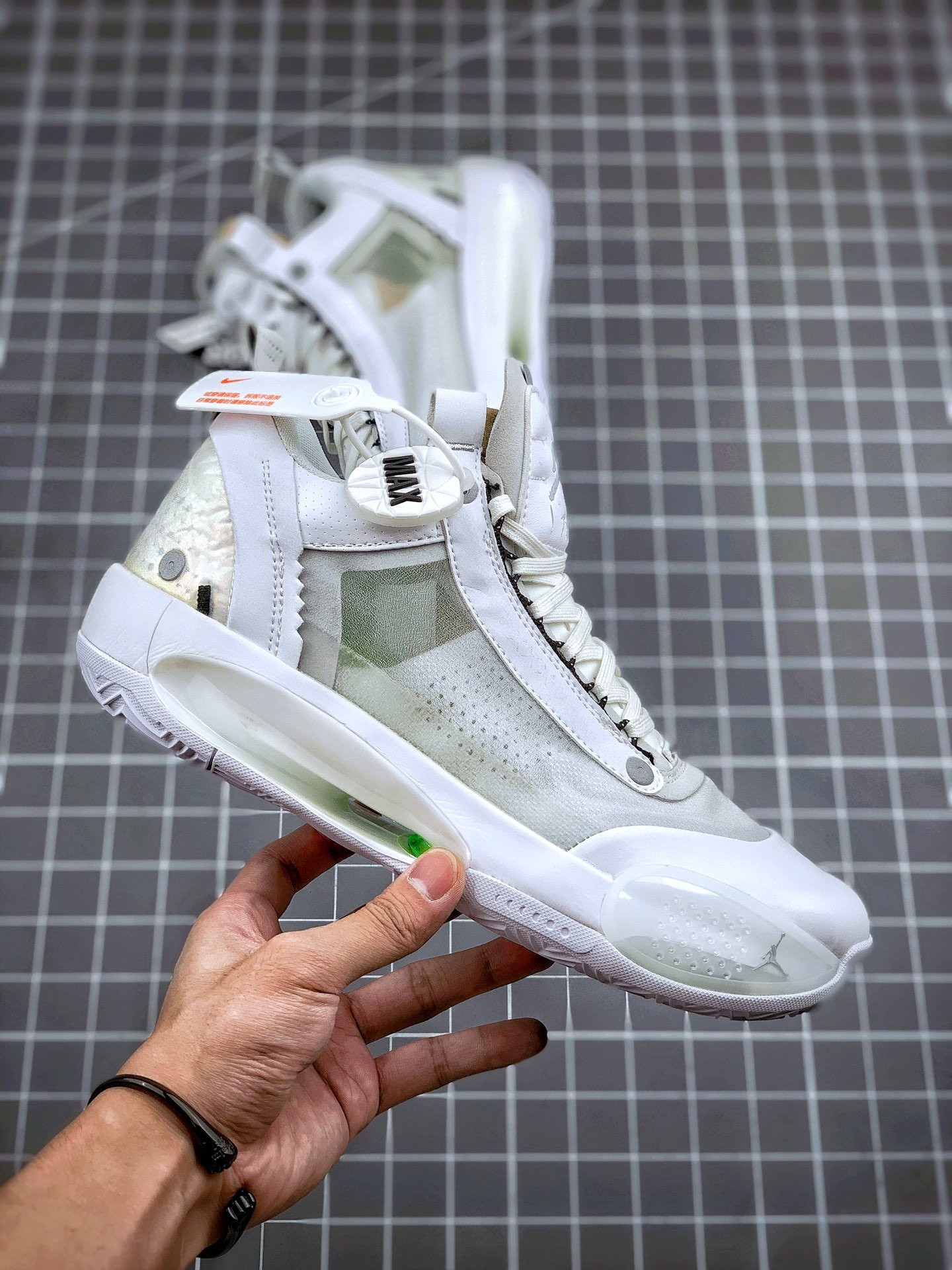 Air Jordan 34 Low “Crispy” White/Metallic Silver-Pure Platinum On Sale