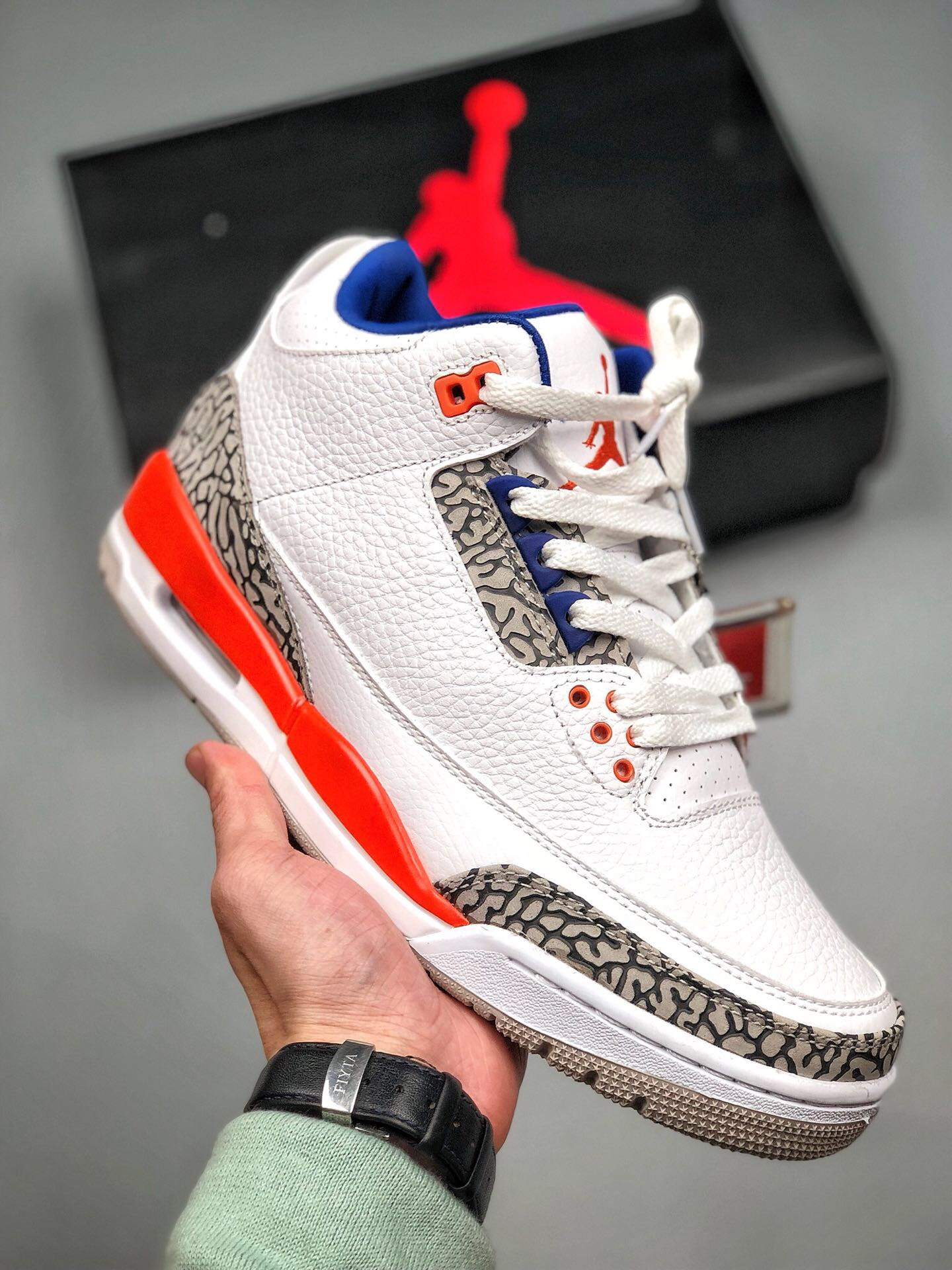 Air Jordan 3 “Knicks” White/Old Royal-University Orange-Tech Grey For Sale