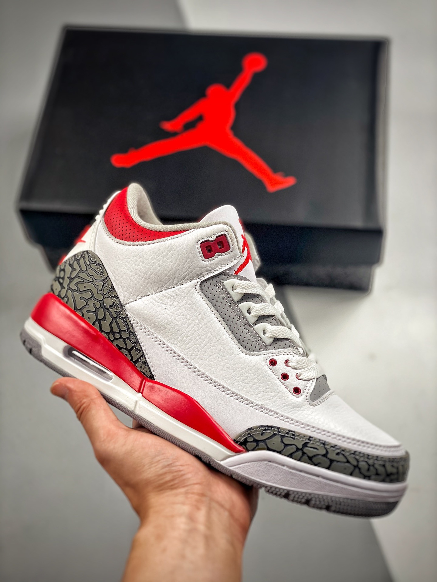 Air Jordan 3 OG White/Fire Red-Black For Sale