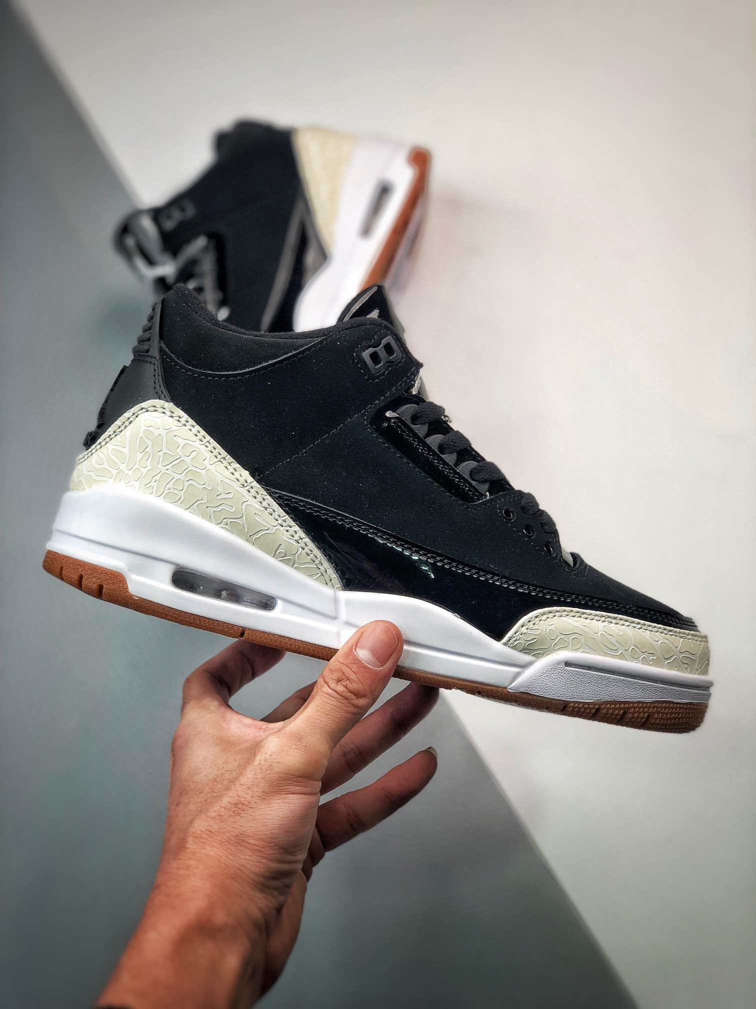 Air Jordan 3 Retro “Black White Gum” For Sale