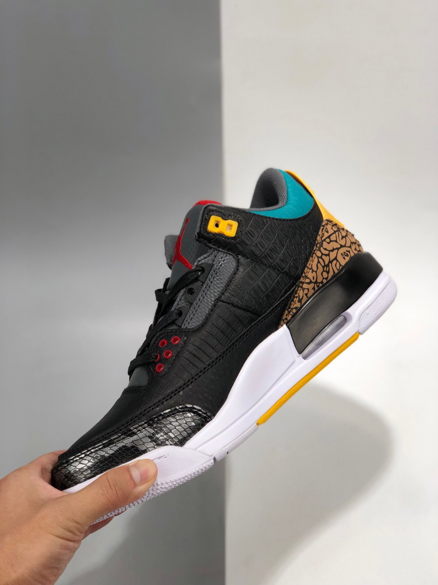 Air Jordan 3 SE “Animal Instinct 2.0” Black/White-Gorge Green For Sale