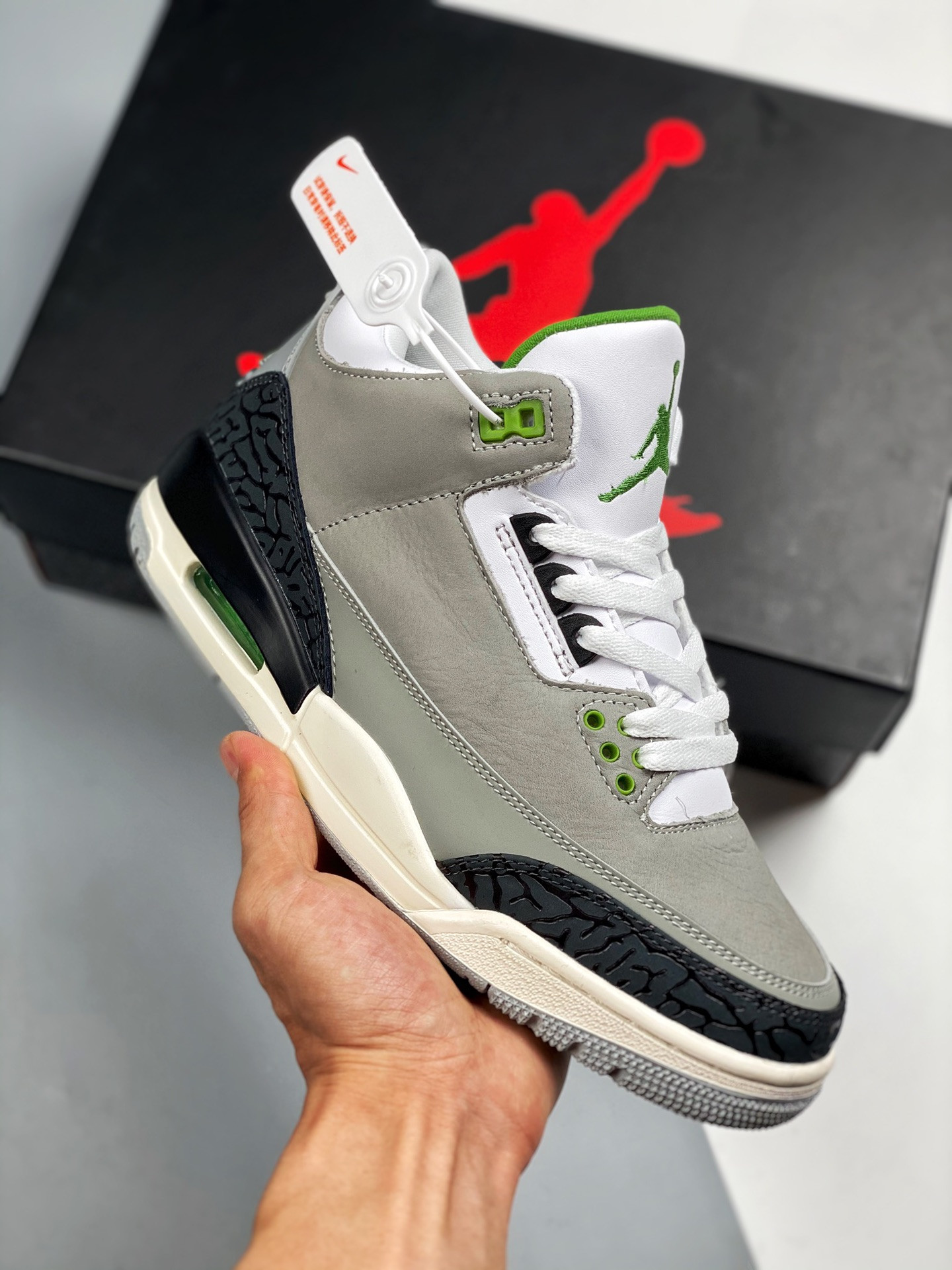 Air Jordan 3 Tinker “Chlorophyll” For Sale