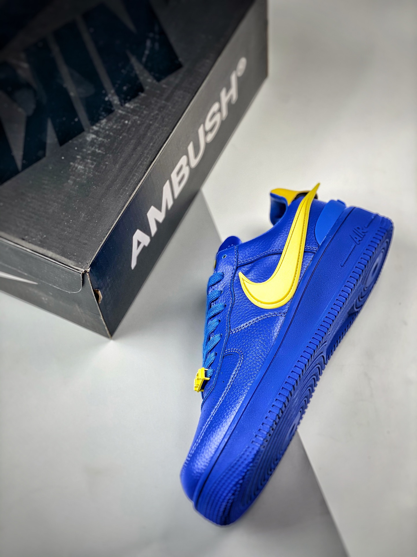 AMBUSH x Nike Air Force 1 Low Game Royal/Varsity Maize For Sale