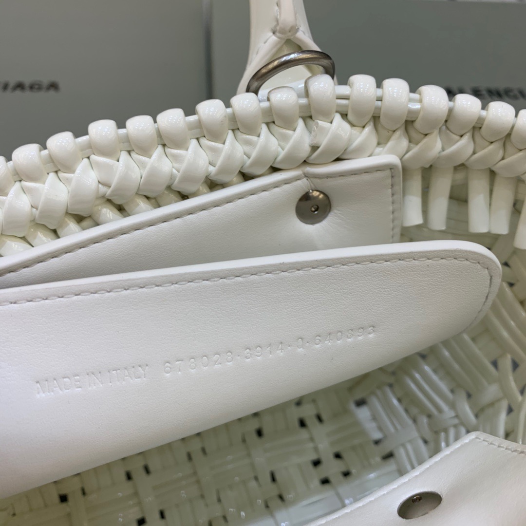 Balenciaga Bistro XS Basket With Strap In White, For Women, Women’s Bags 16.1in/41cm 6713422IE3Y9000