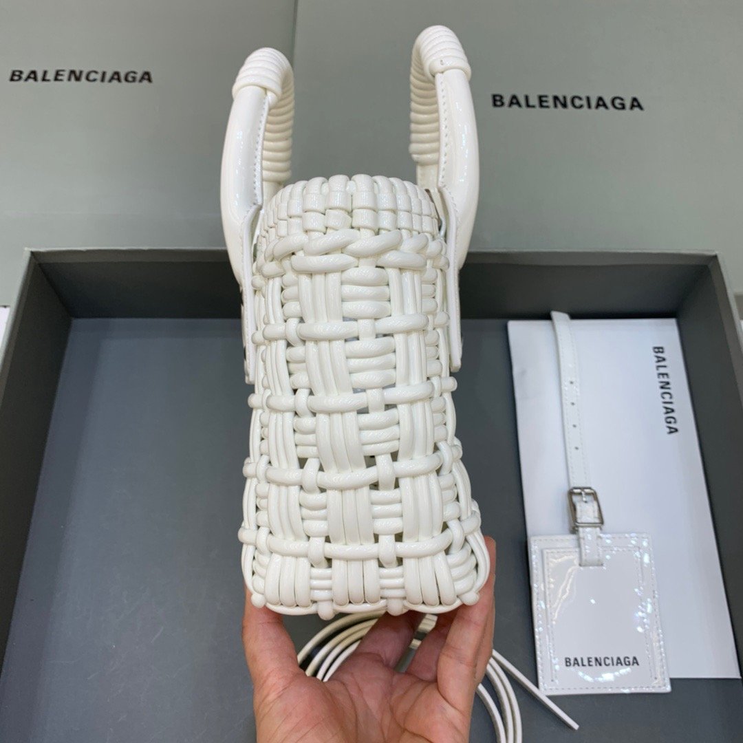 Balenciaga Bistro XS Basket With Strap In White, For Women, Women’s Bags 16.1in/41cm 6713422IE3Y9000