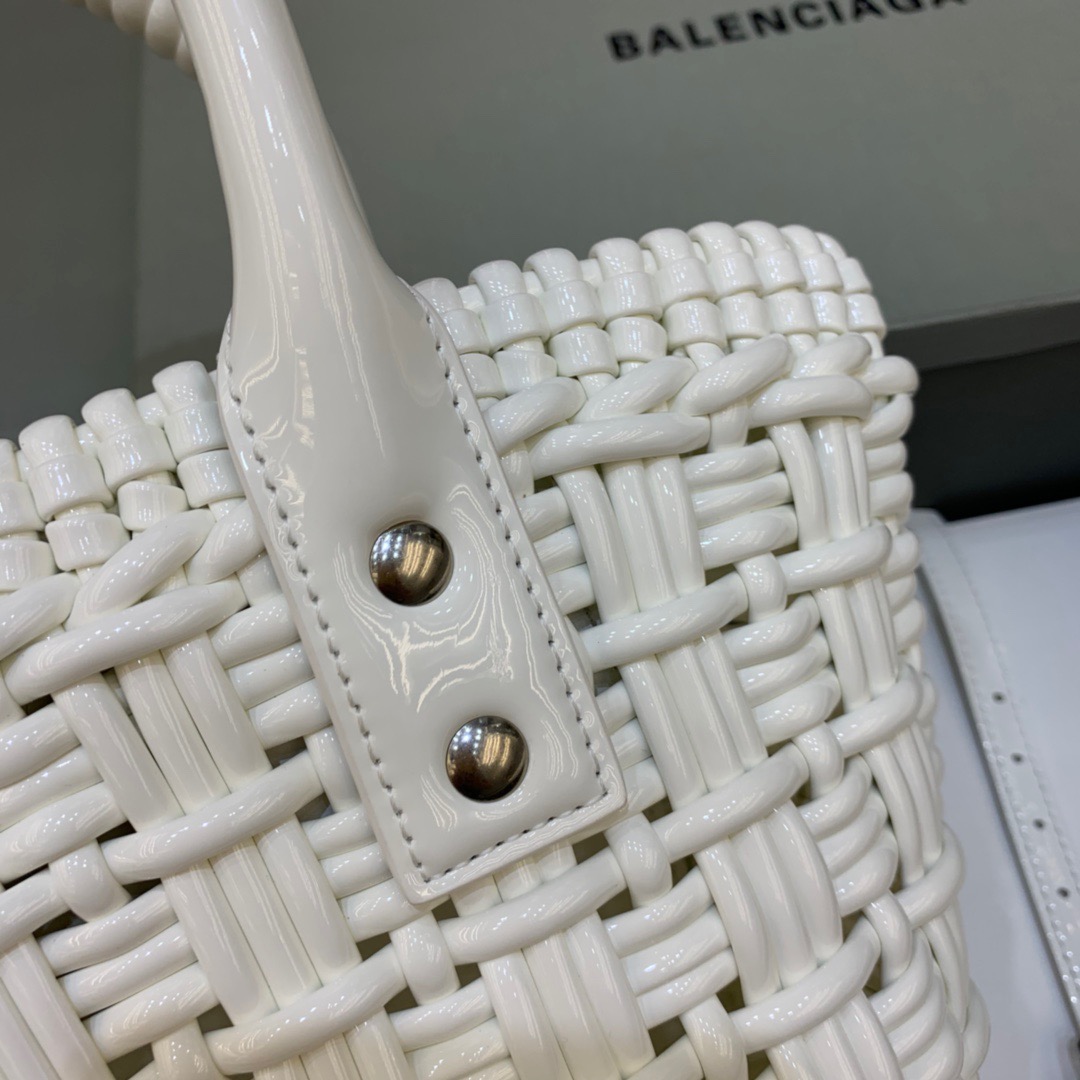 Balenciaga Bistro XS Basket With Strap In White, For Women, Women’s Bags 16.1in/41cm 6713422IE3Y9000