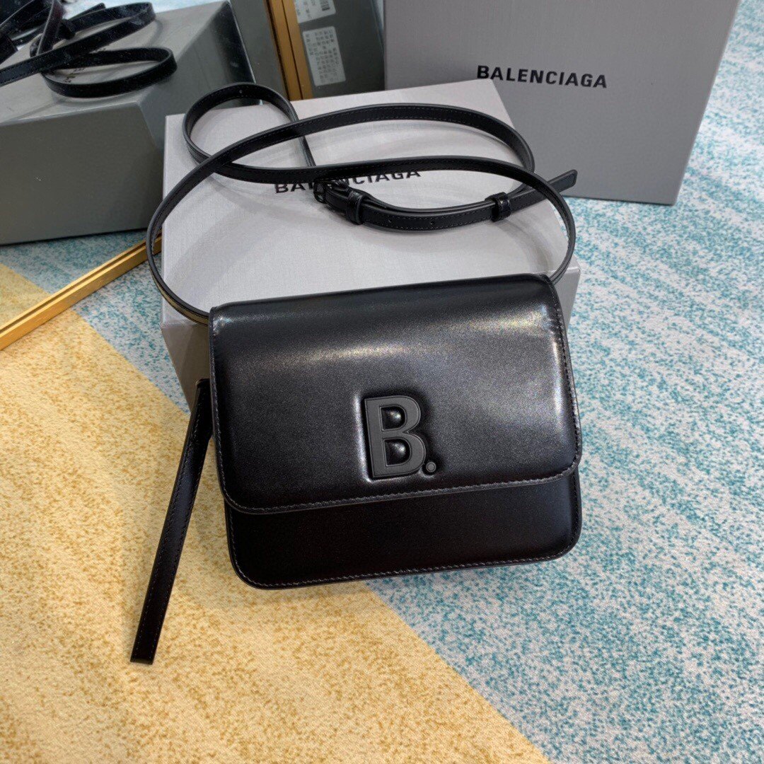 Balenciaga Bolso Bandolera B In Black, For Women, Women’s Bags 7in/18cm