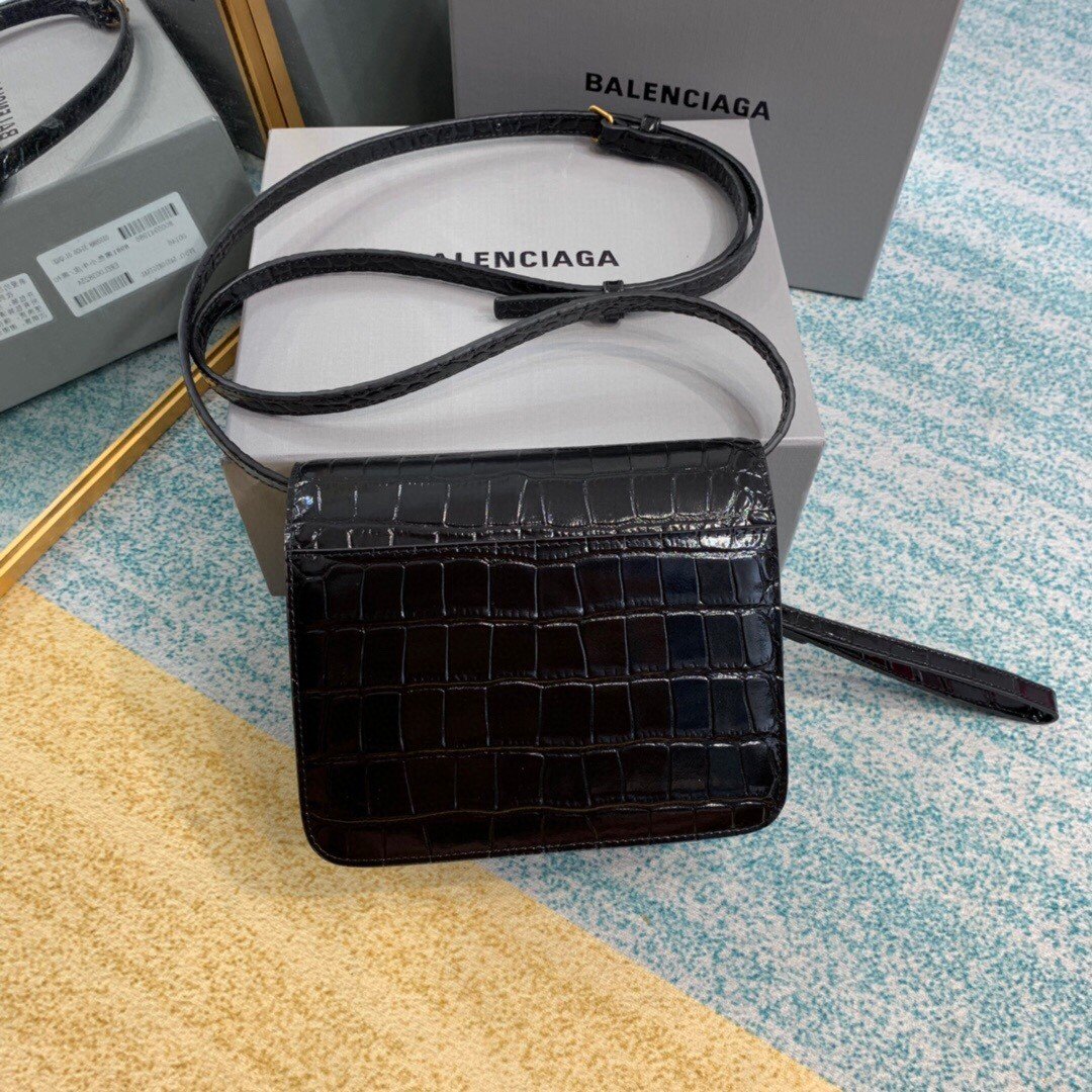 Balenciaga Bolso Bandolera B In Black, For Women, Women’s Bags 7in/18cm