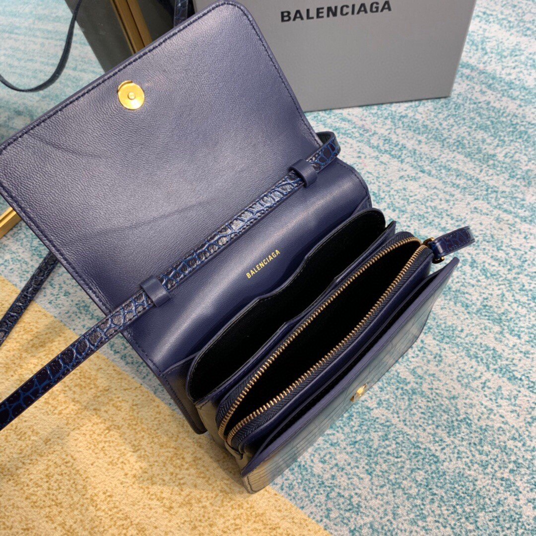 Balenciaga Bolso Bandolera B In Dark Blue , For Women, Women’s Bags 7in/18cm