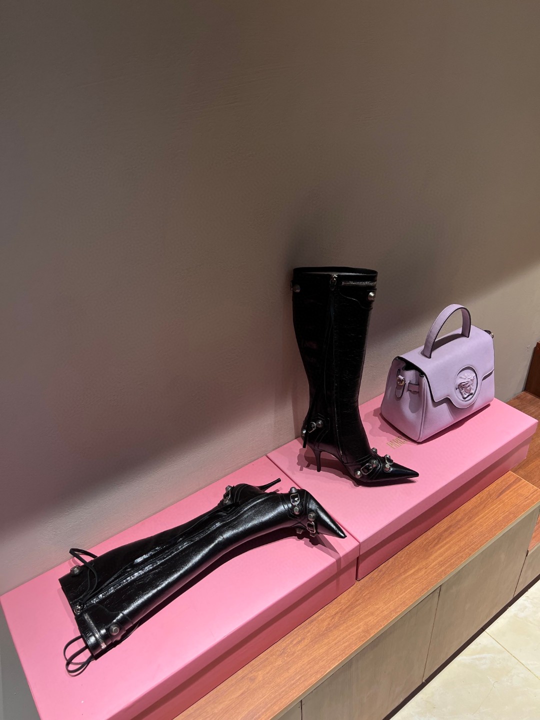 Balenciaga Cagole 90mm Boot Black For Women 694395WAD4E1081