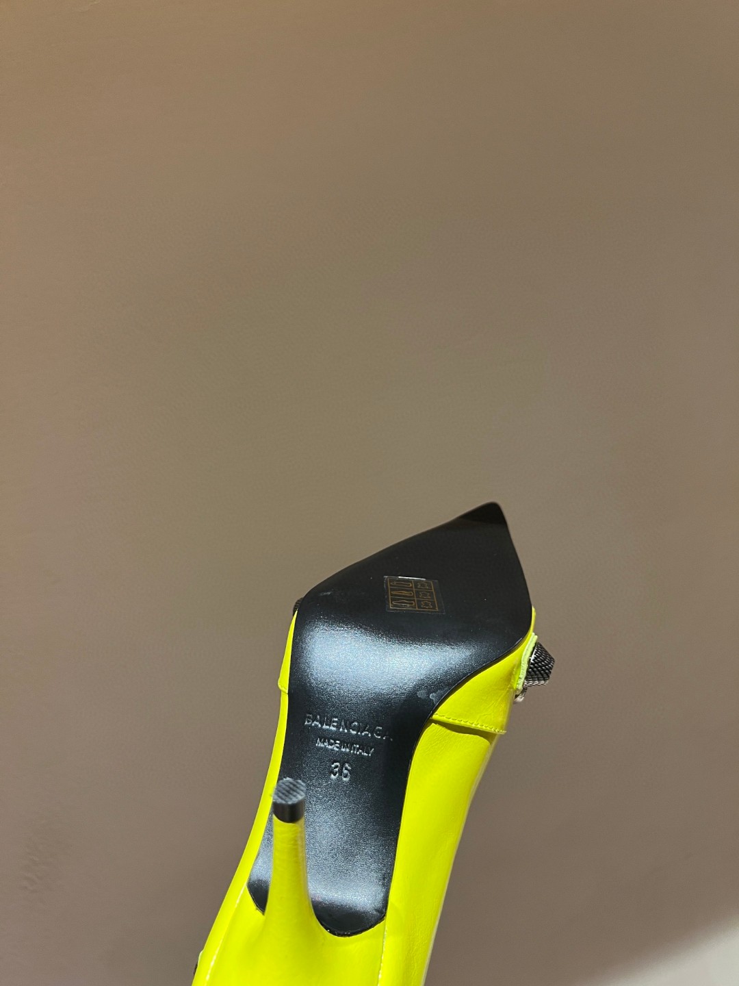 Balenciaga Cagole 90mm Pump Yellow For Women