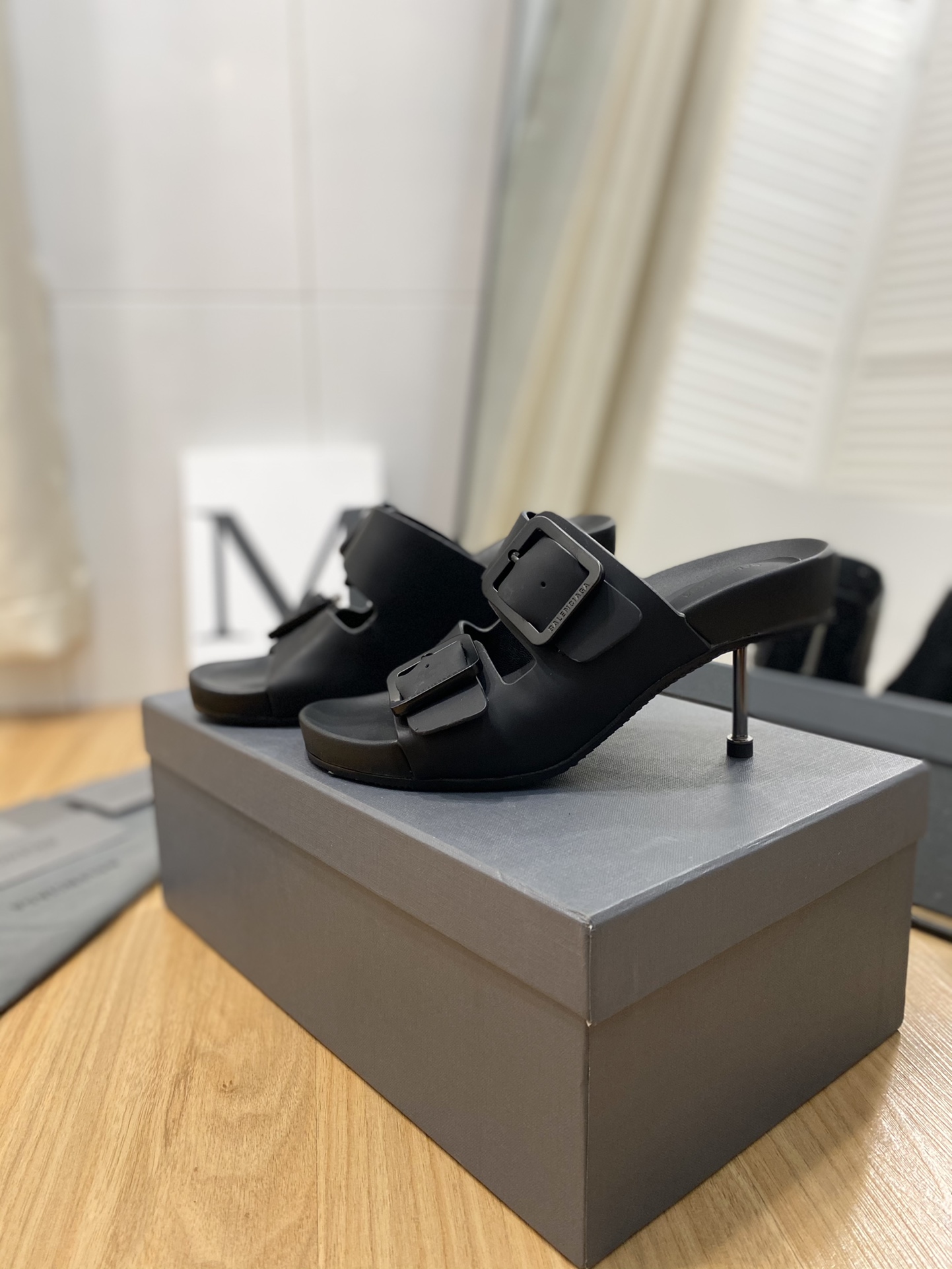 Balenciaga Cagole Sandal Black For Women