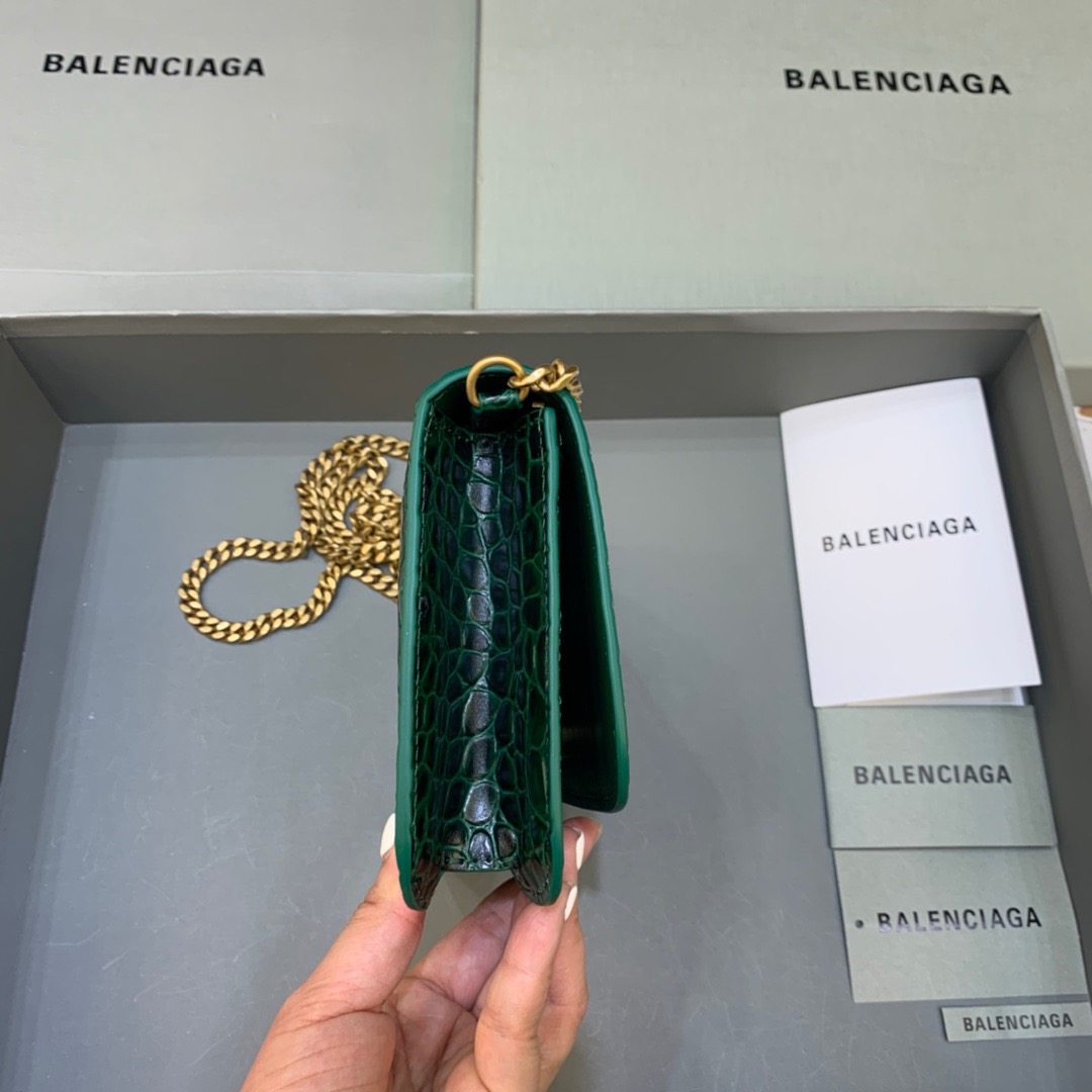 Balenciaga Croc Embossed Patent B Bag With Chain In Green, For Women, Women’s Bags 7.9in/20cm