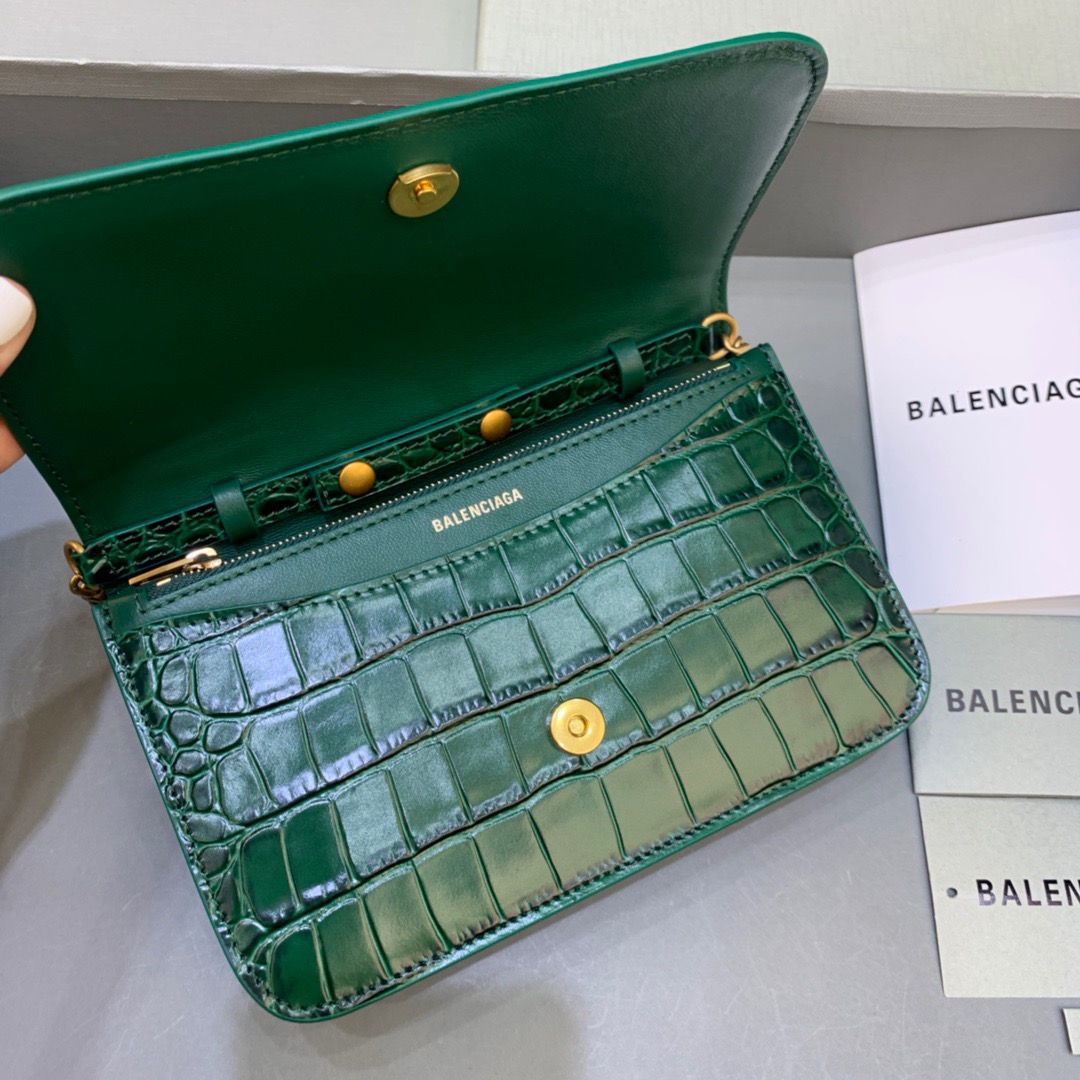Balenciaga Croc Embossed Patent B Bag With Chain In Green, For Women, Women’s Bags 7.9in/20cm