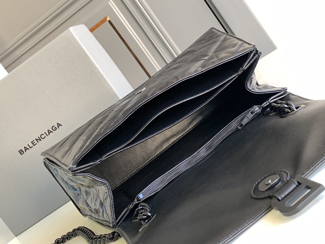 Balenciaga Crush Medium Chain Bag Quilted In Black For Women 12.2in/31cm 716393210IY1000