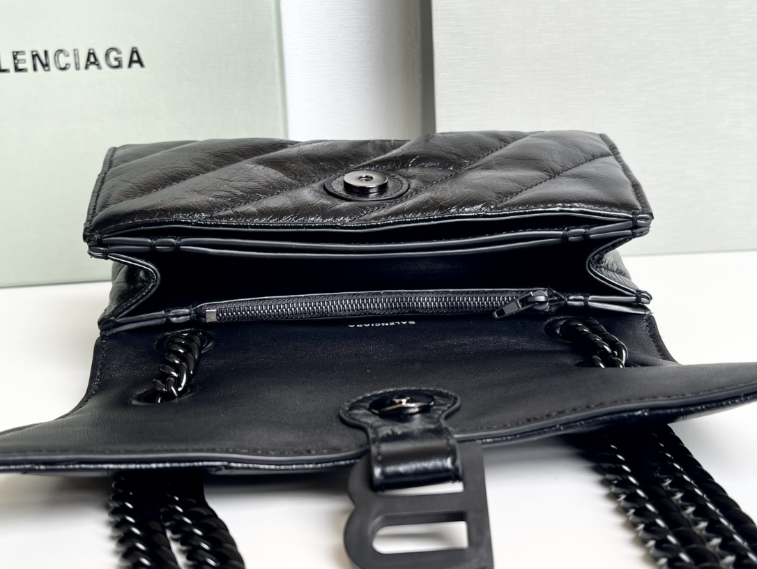 Balenciaga Crush Small Chain Bag Quilted In Black For Women 9.8in/25cm 716351210IY1000