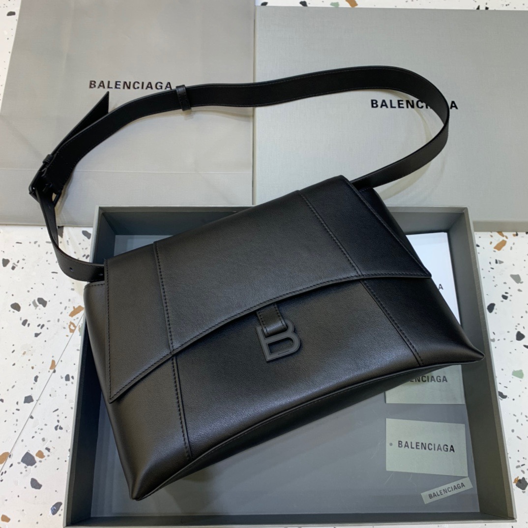 Balenciaga Downtown Medium Shoulder Bag In Black, For Women, Women’s Bags 12.6in/32cm 67135429S171000