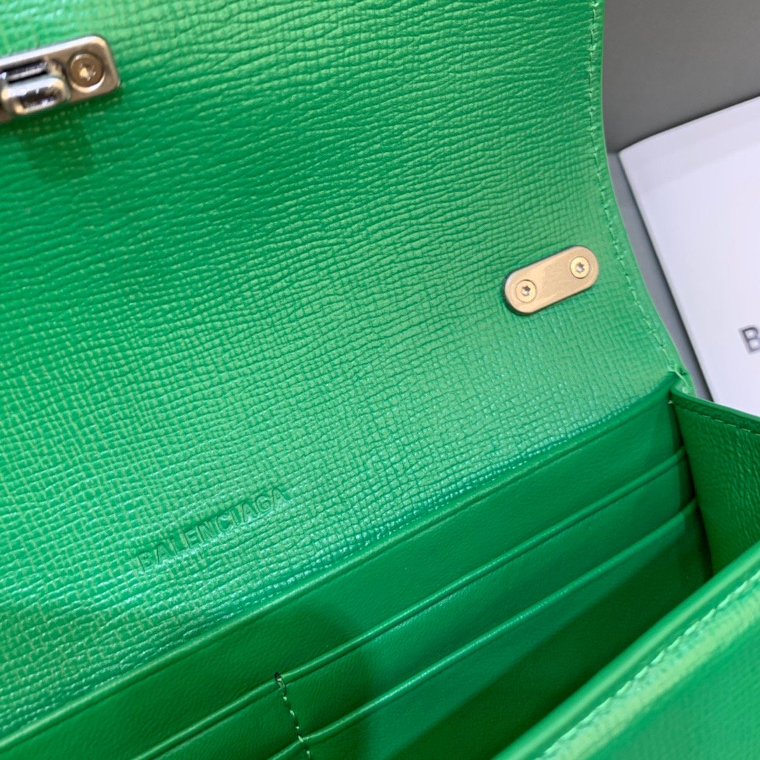 Balenciaga Gossip Small On Chain Shoulder Bag Green, For Women, Women’s Bags 7.4in/19cm