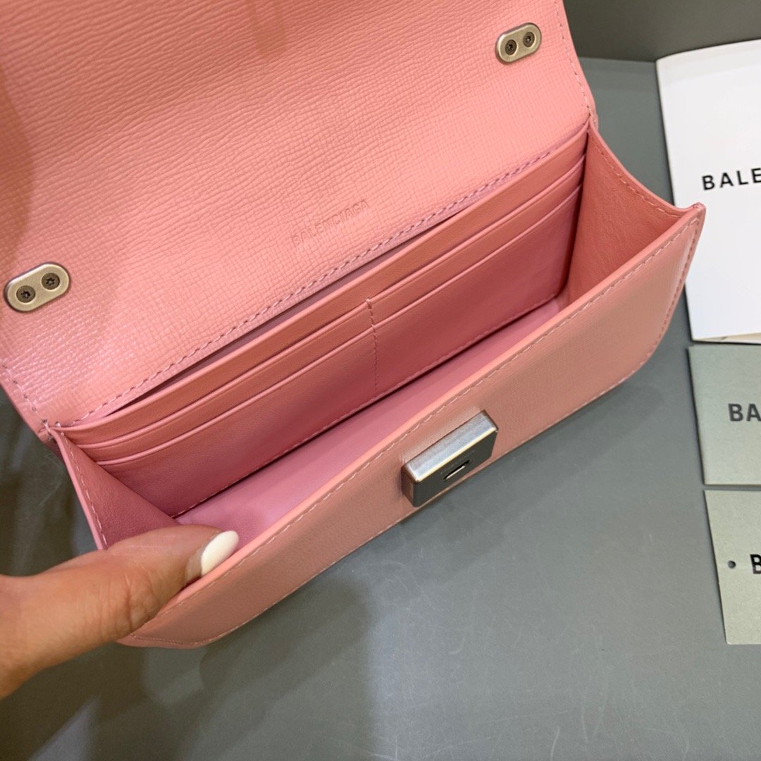 Balenciaga Gossip Small On Chain Shoulder Bag Light Pink, For Women, Women’s Bags 7.4in/19cm