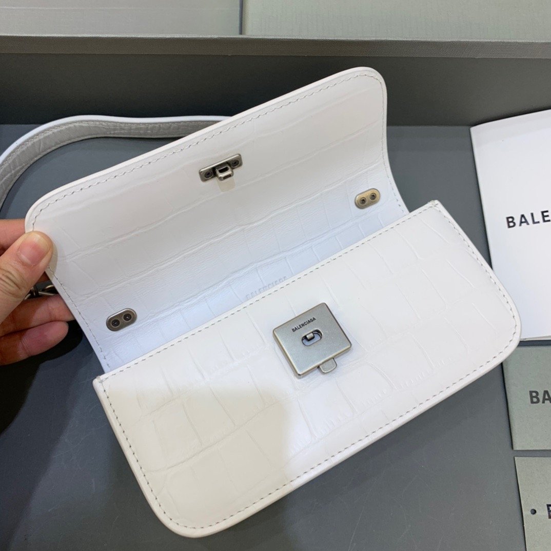 Balenciaga Gossip Small On Chain Shoulder Bag White, For Women, Women’s Bags 7.4in/19cm