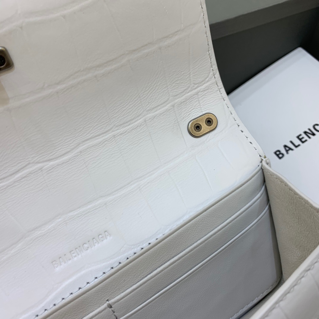 Balenciaga Gossip Small On Chain Shoulder Bag White, For Women, Women’s Bags 7.4in/19cm